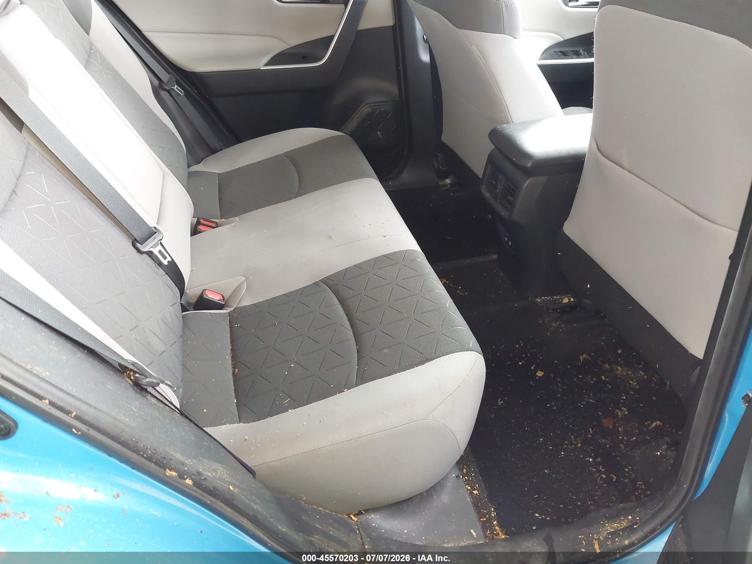 2020 Toyota Rav4 Xle Blue vin: 2T3P1RFV4LW117437
