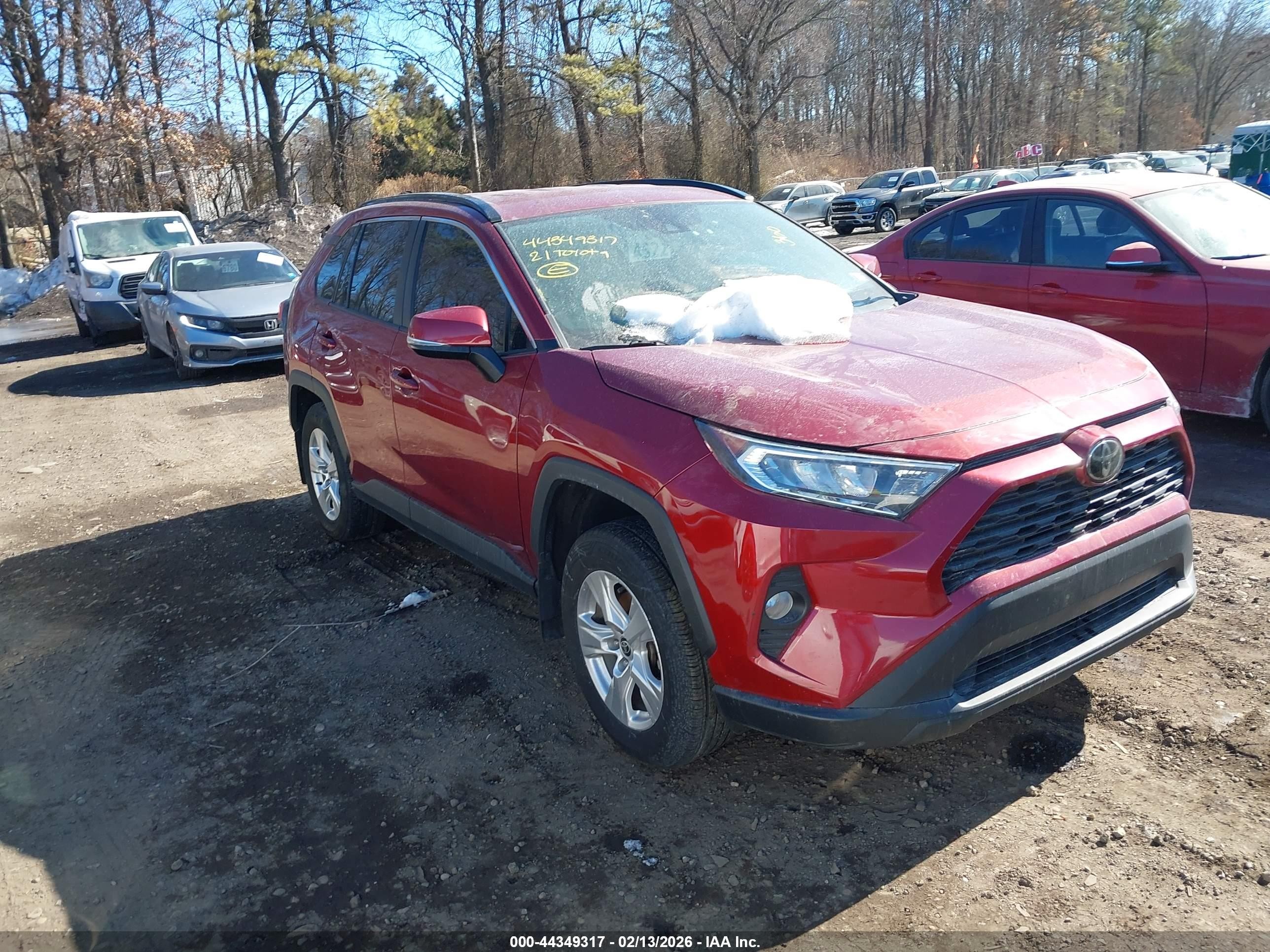 2021 Toyota Rav4 Xle Red vin: 2T3P1RFV4MW238731
