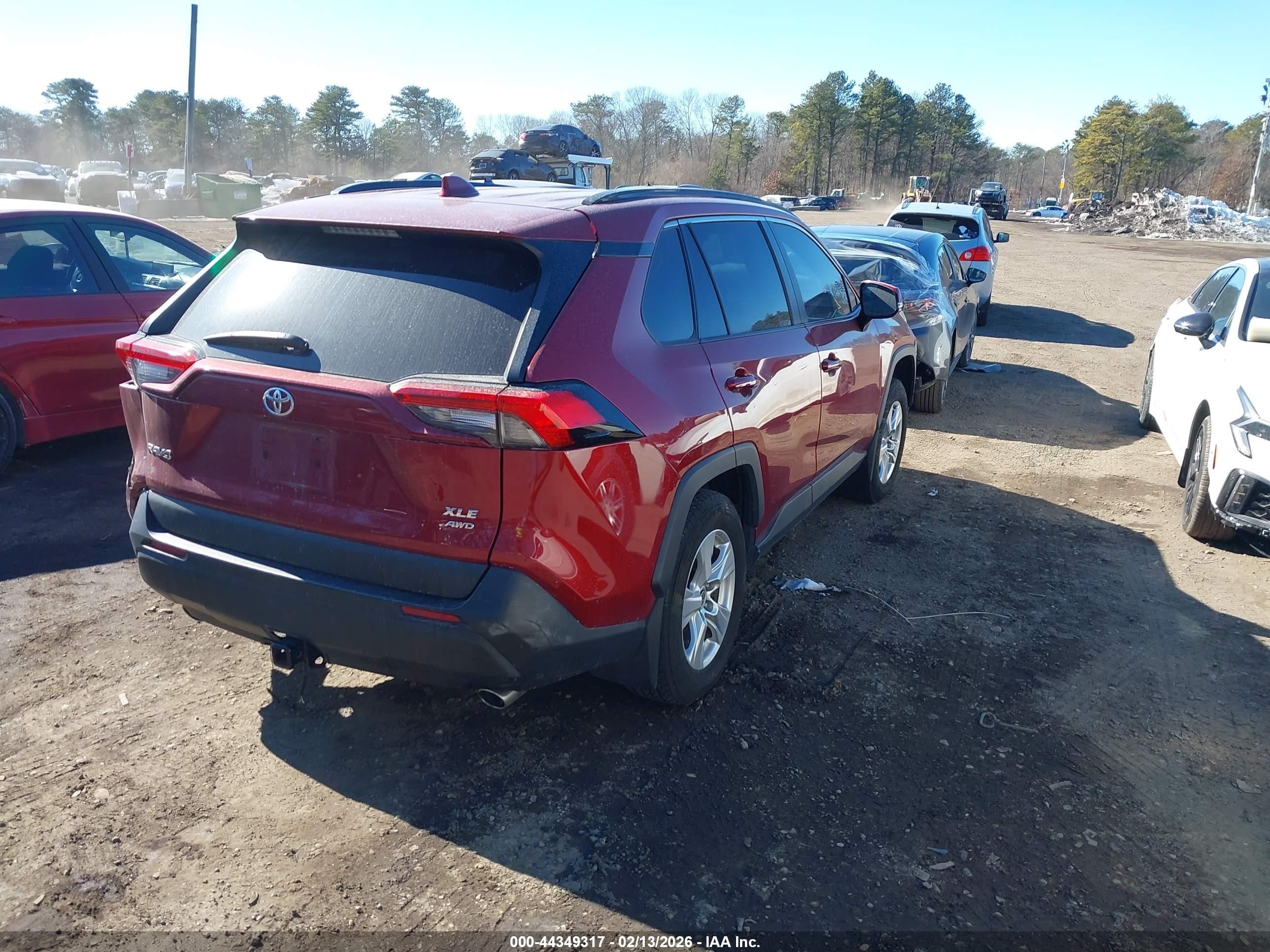 2021 Toyota Rav4 Xle Red vin: 2T3P1RFV4MW238731