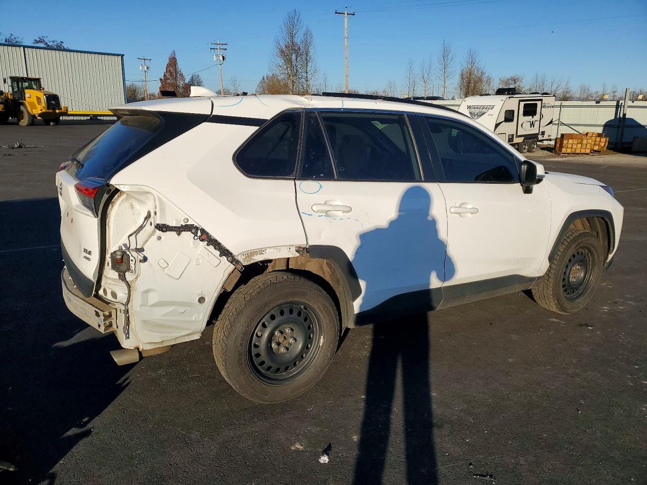 2022 Toyota Rav4 Xle White vin: 2T3P1RFV4NC288421