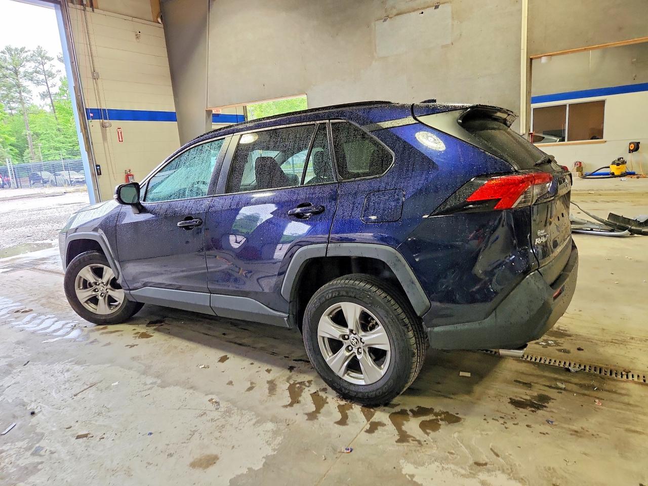 2022 Toyota Rav4 Xle Синий vin: 2T3P1RFV4NW278423