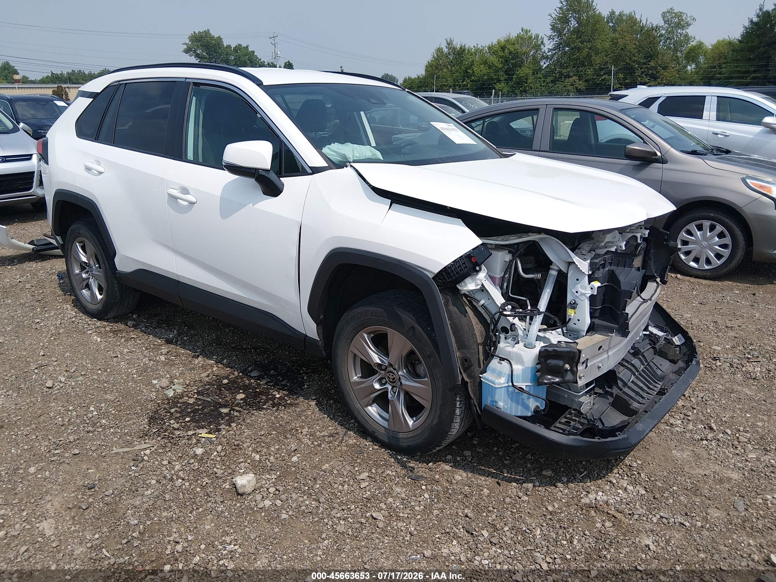 2023 Toyota Rav4 Xle White vin: 2T3P1RFV4PC332596