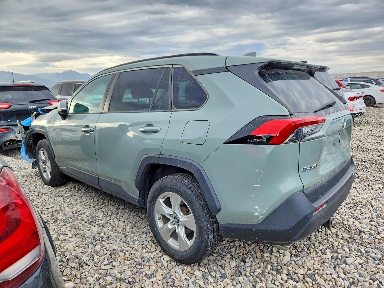 2020 Toyota Rav4 Xle Green vin: 2T3P1RFV5LC098933
