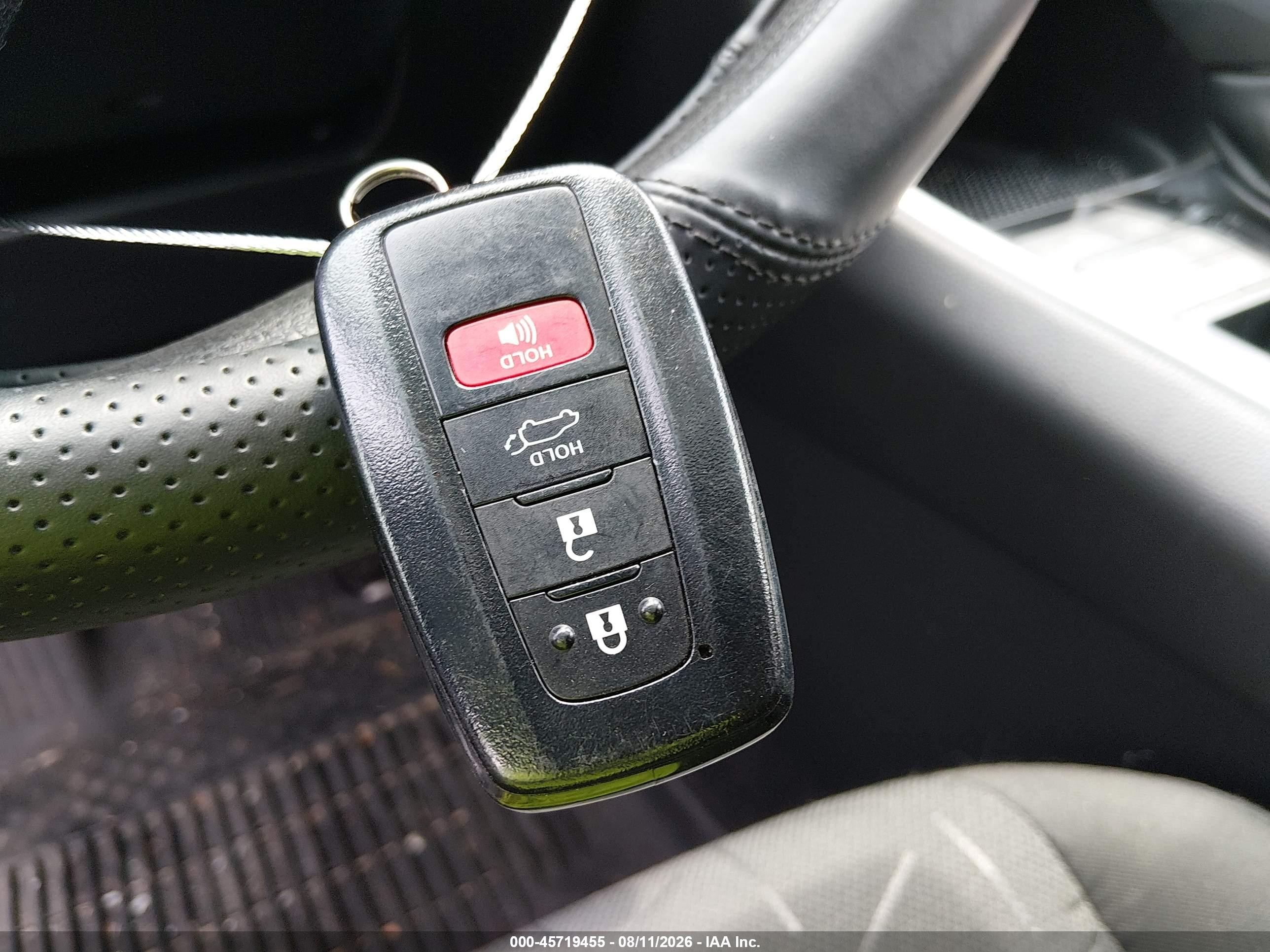 2021 Toyota Rav4 Xle Белый vin: 2T3P1RFV5MC227352