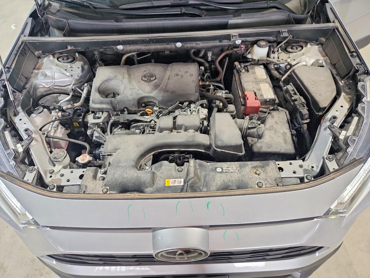2024 Toyota Rav4 Xle Silver vin: 2T3P1RFV5RW481407