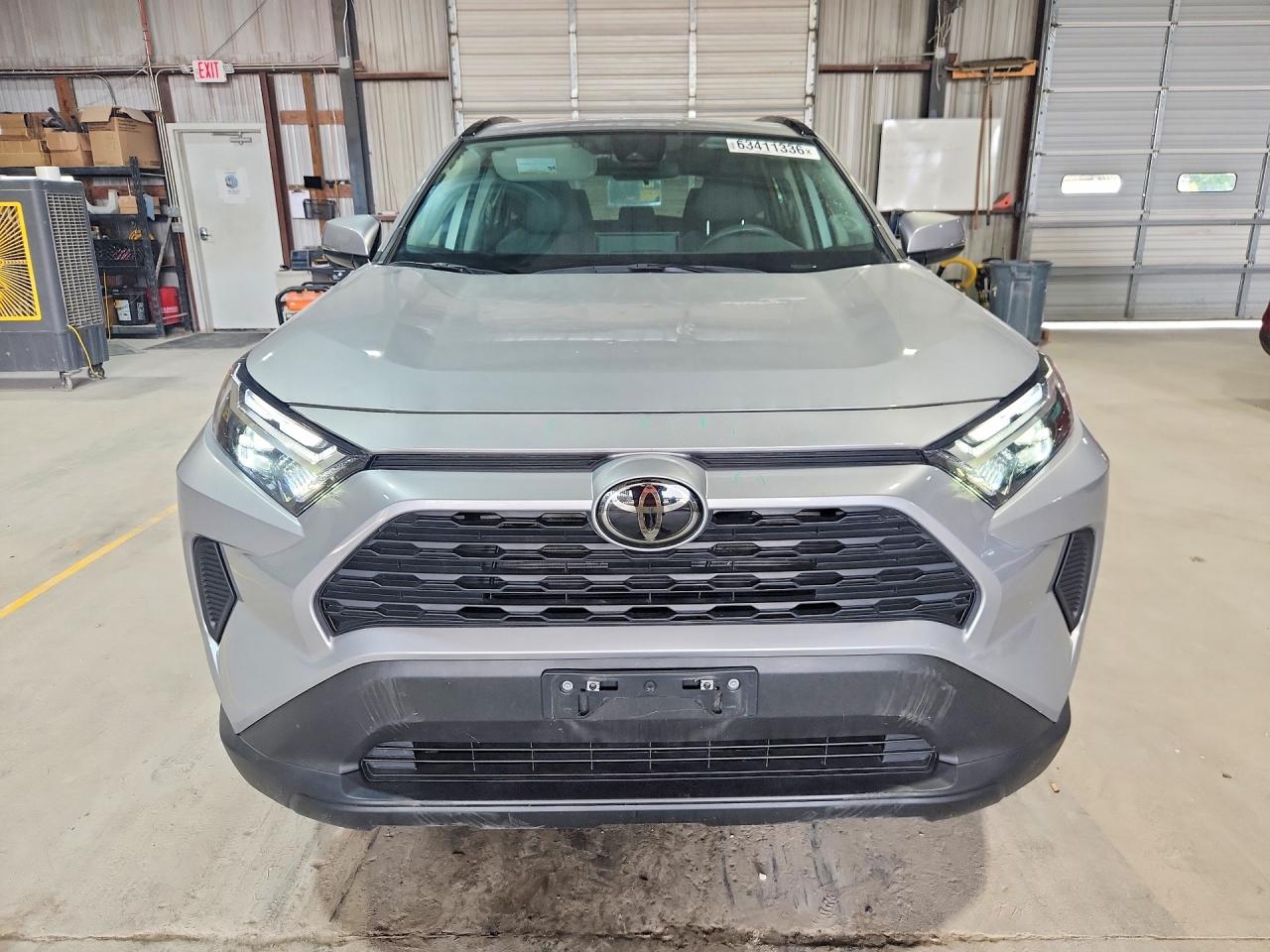 2024 Toyota Rav4 Xle Silver vin: 2T3P1RFV5RW481407