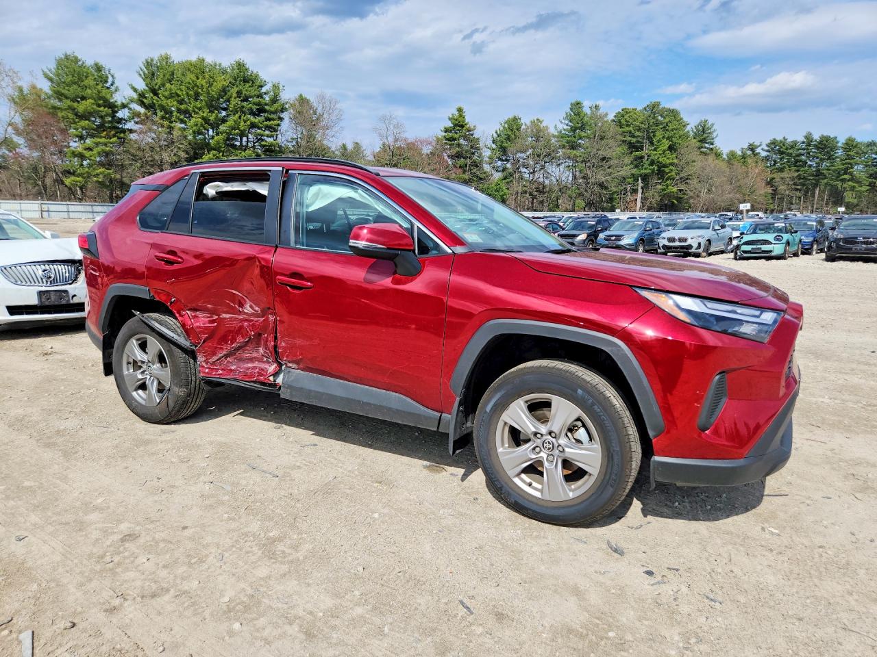 2025 Toyota Rav4 Xle Red vin: 2T3P1RFV5SW619811