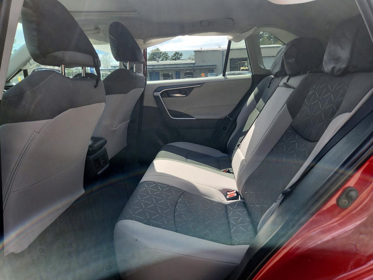 2025 Toyota Rav4 Xle Red vin: 2T3P1RFV5SW619811