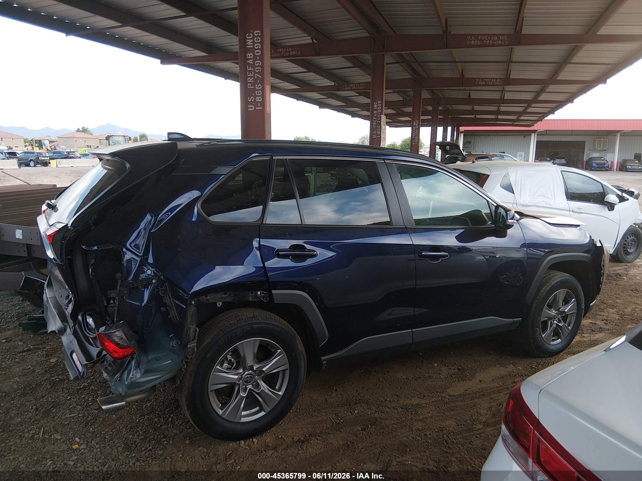 2025 Toyota Rav4 Xle Blue vin: 2T3P1RFV6SW544780