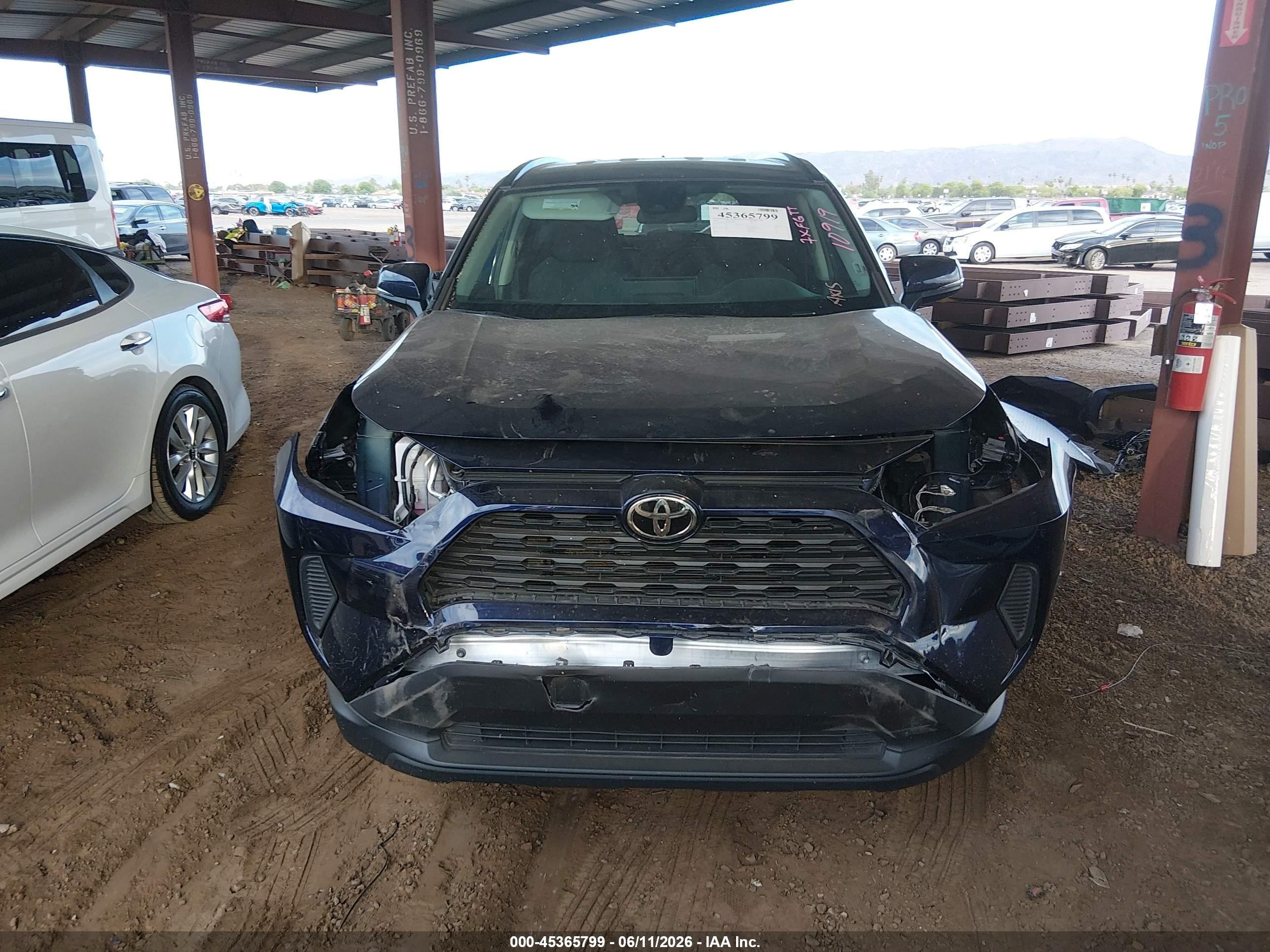 2025 Toyota Rav4 Xle Blue vin: 2T3P1RFV6SW544780