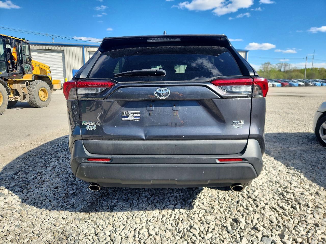 2019 Toyota Rav4 Xle Gray vin: 2T3P1RFV7KW036351