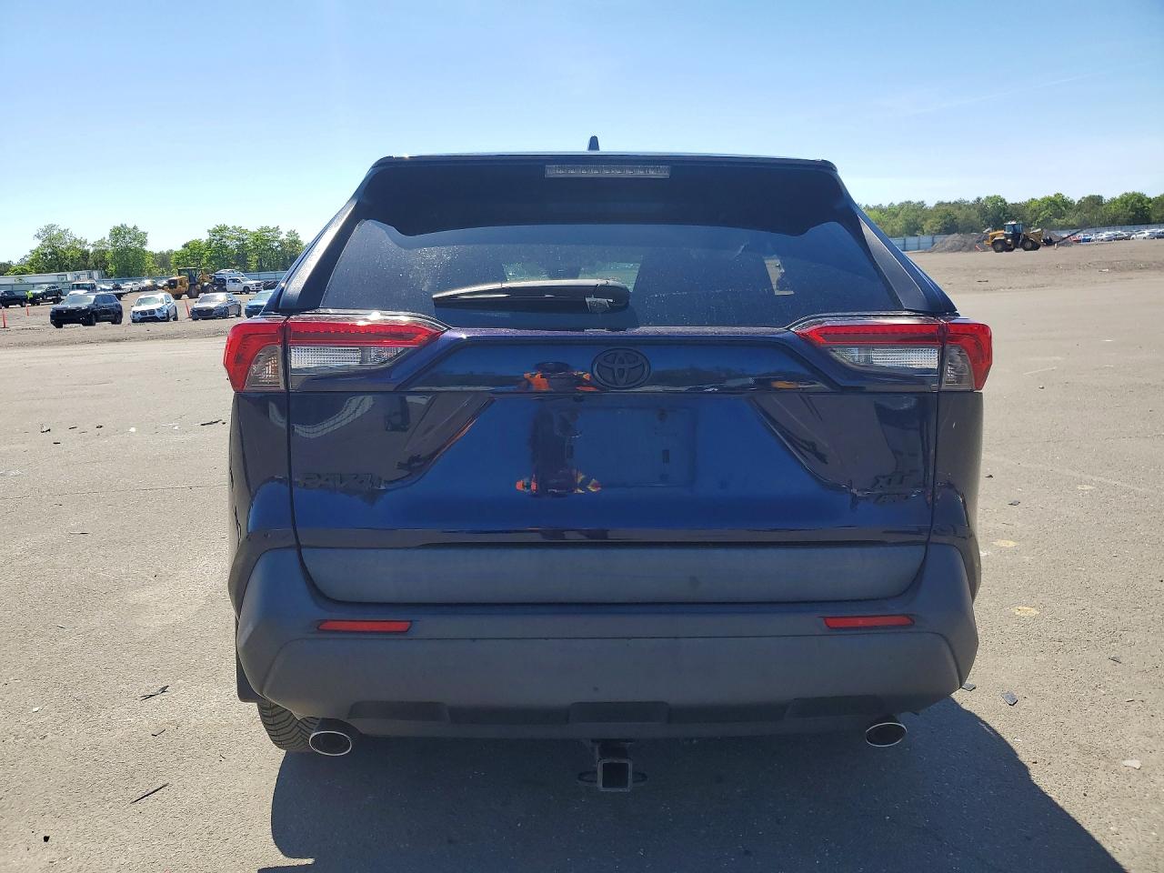 2021 Toyota Rav4 Xle Синий vin: 2T3P1RFV8MW219504