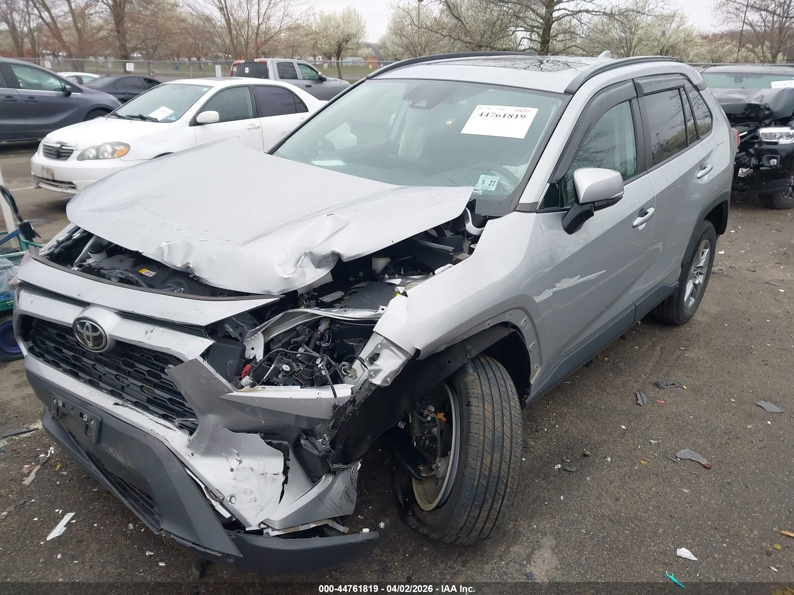 2022 Toyota Rav4 Xle Silver vin: 2T3P1RFV8NW269515