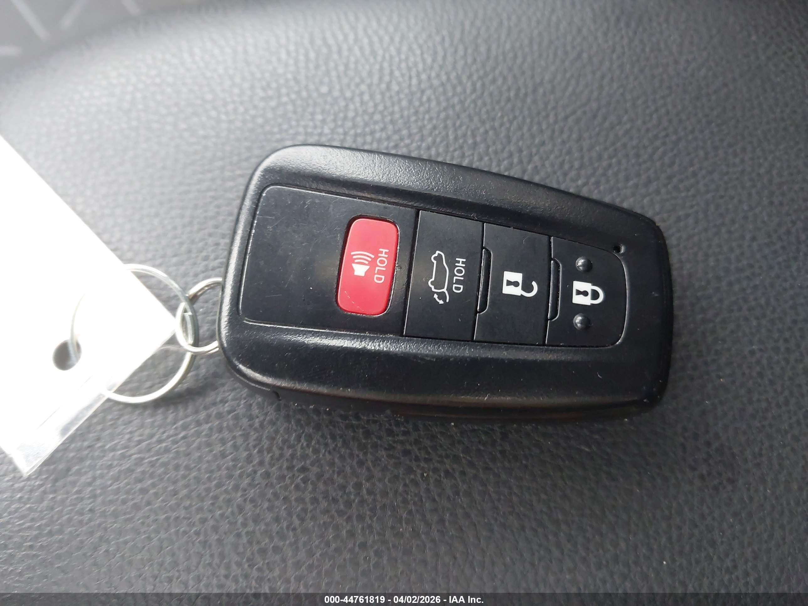 2022 Toyota Rav4 Xle Silver vin: 2T3P1RFV8NW269515