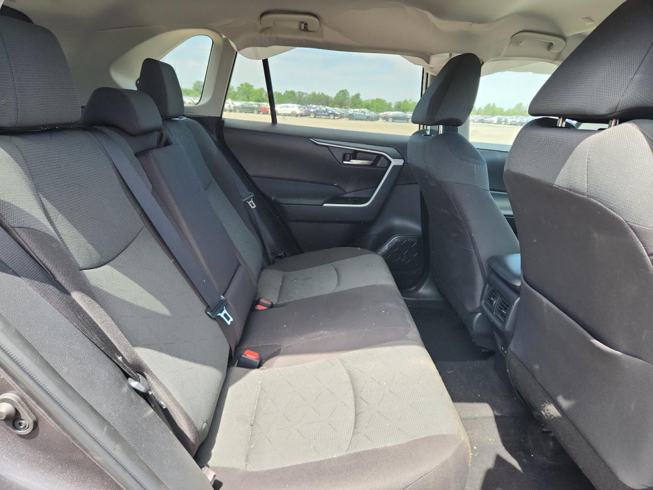 2025 Toyota Rav4 Xle Gray vin: 2T3P1RFV8SC513841 Damage: Left Side Curtain Air Bag, Deployed, Replacement Required