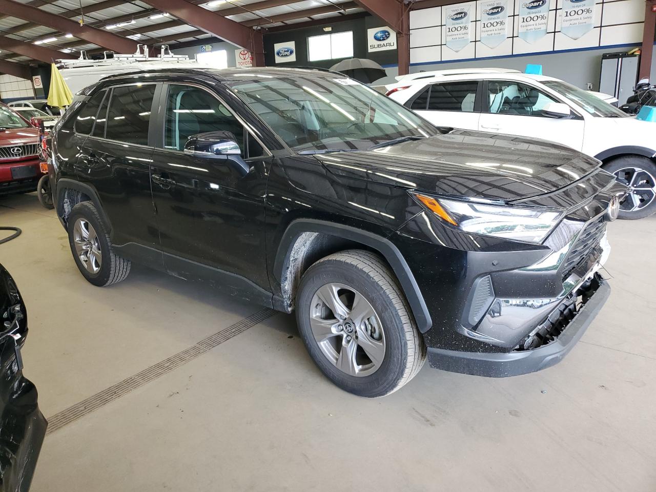 2025 Toyota Rav4 Xle Черный vin: 2T3P1RFV8SW556252 Damage: Right Front Door, Dent(S) W/ Paint Dmg, 2 To 3 Inches