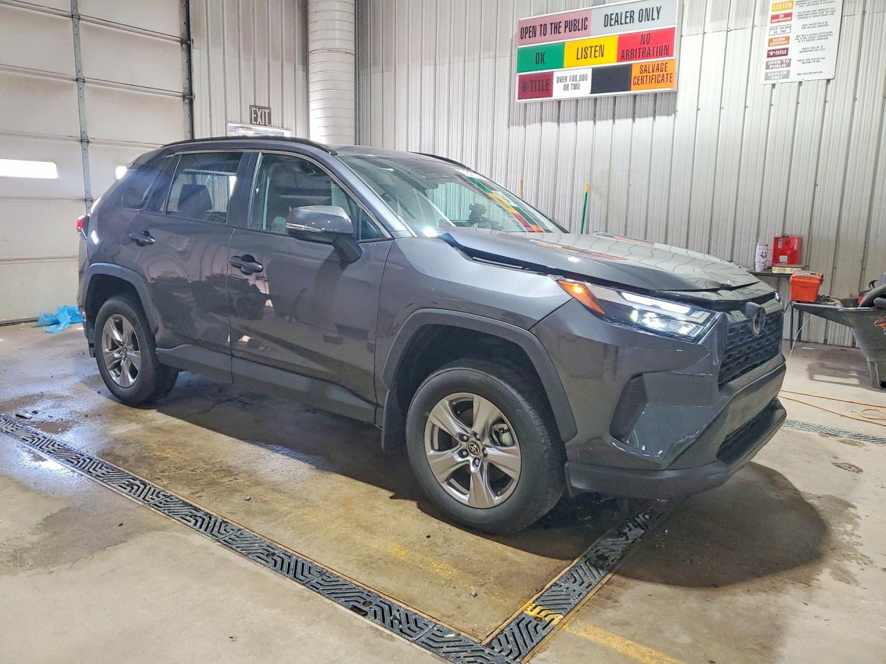 2025 Toyota Rav4 Xle Угольный vin: 2T3P1RFV9SW561749