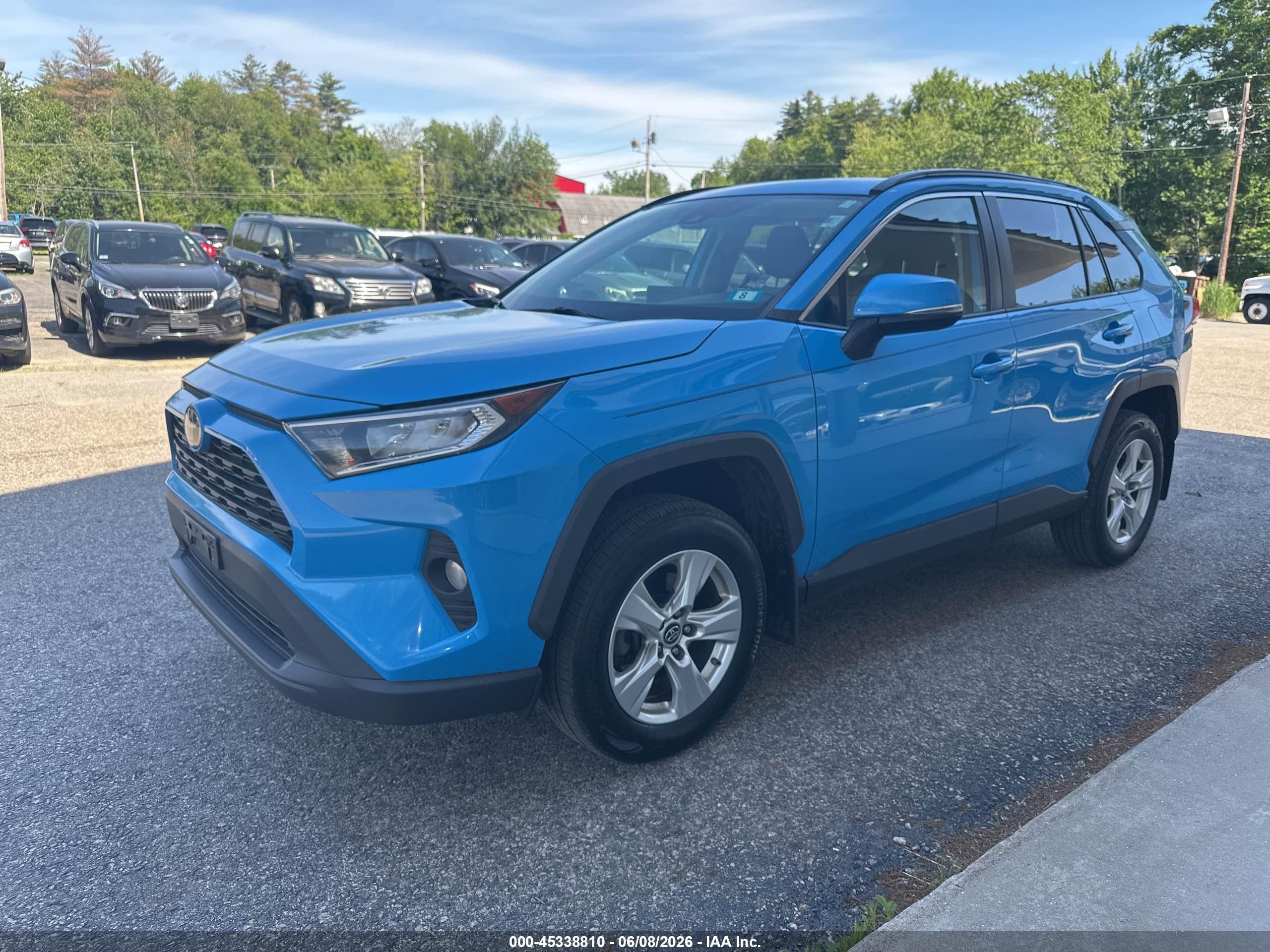 2019 Toyota Rav4 Xle Blue vin: 2T3P1RFVXKC043442