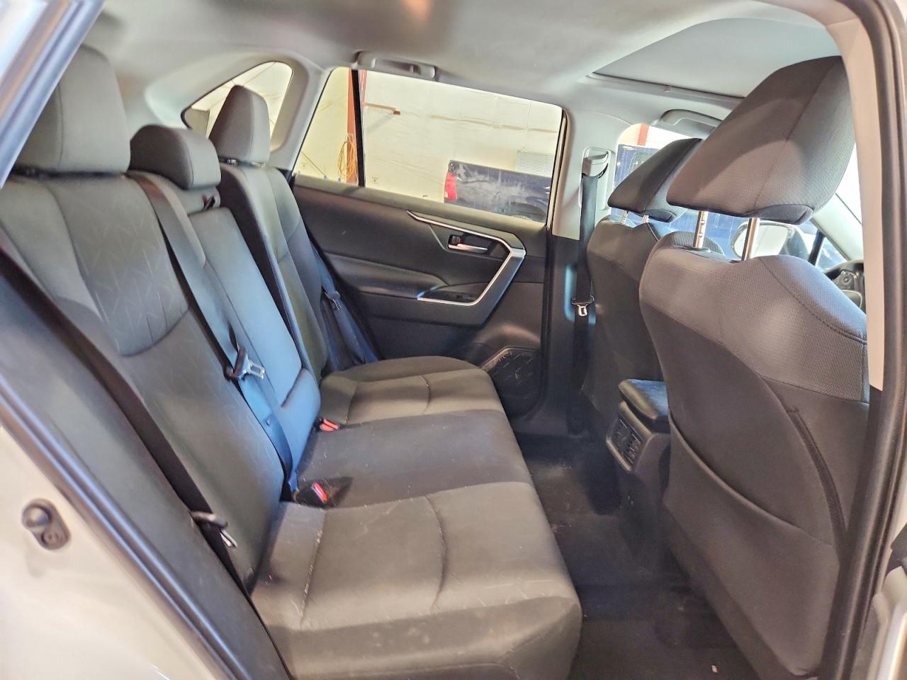 2019 Toyota Rav4 Xle Белый vin: 2T3P1RFVXKW034691