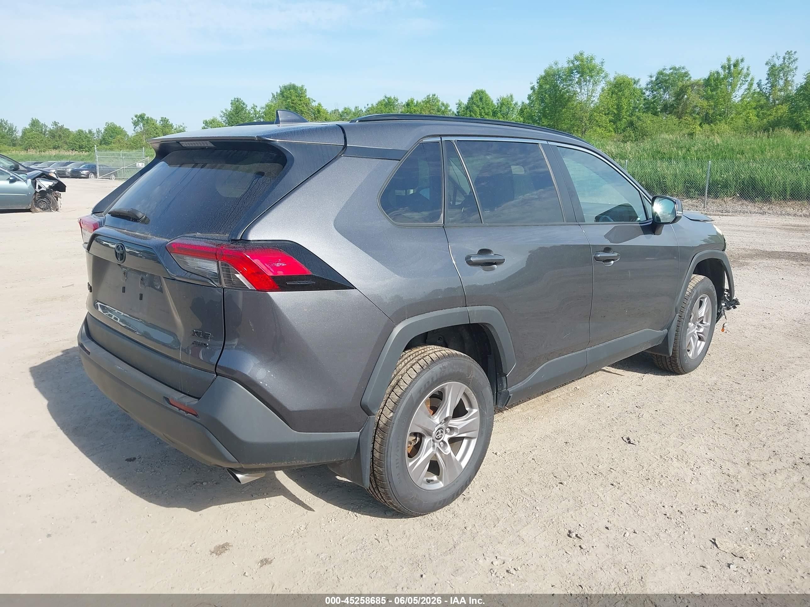 2022 Toyota Rav4 Xle Gray vin: 2T3P1RFVXNC284017