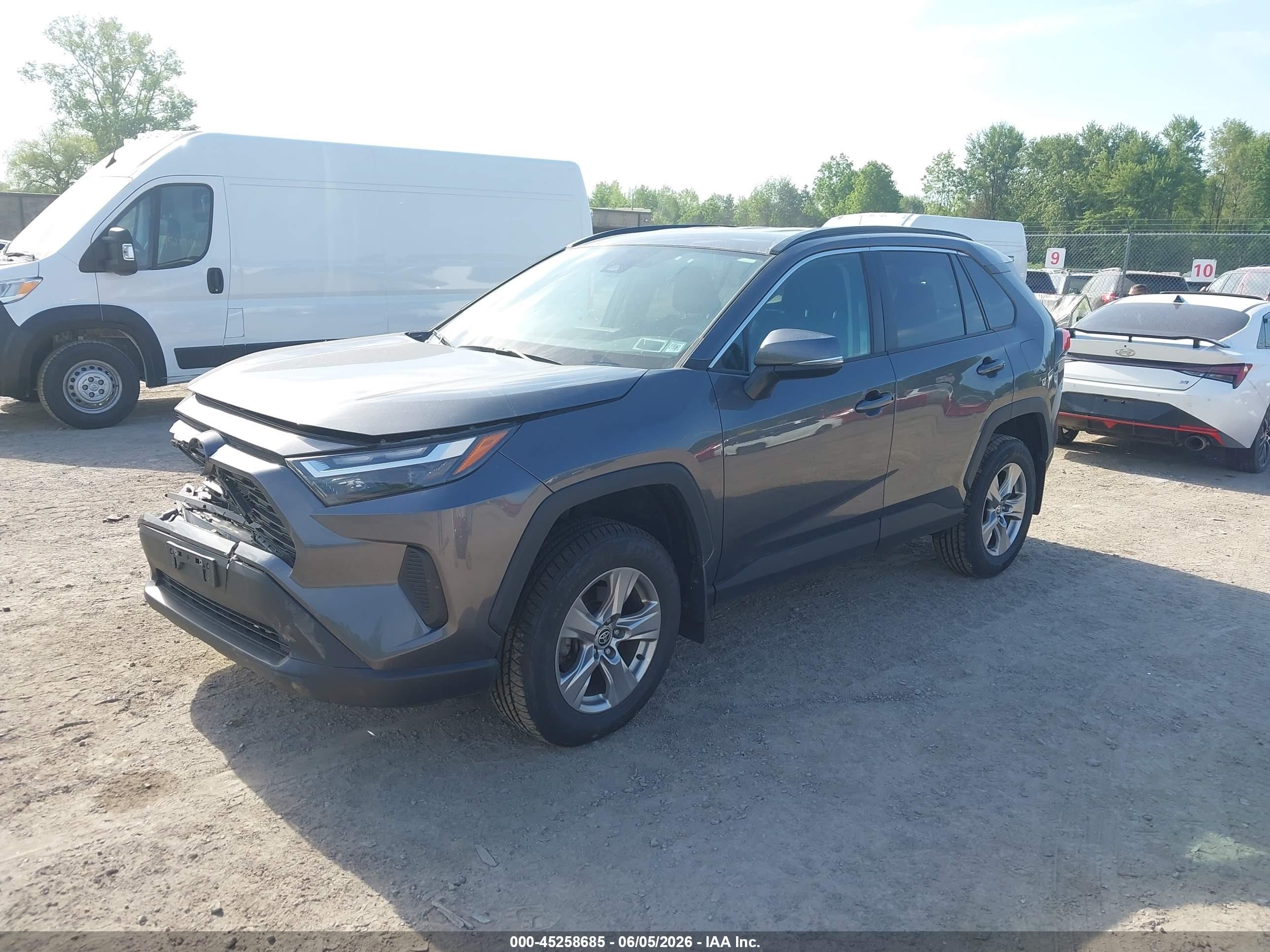 2022 Toyota Rav4 Xle Gray vin: 2T3P1RFVXNC284017