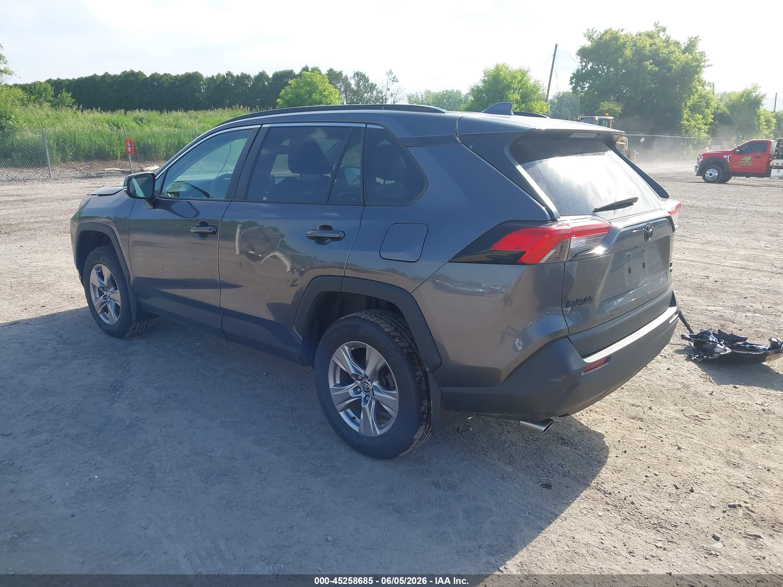 2022 Toyota Rav4 Xle Gray vin: 2T3P1RFVXNC284017