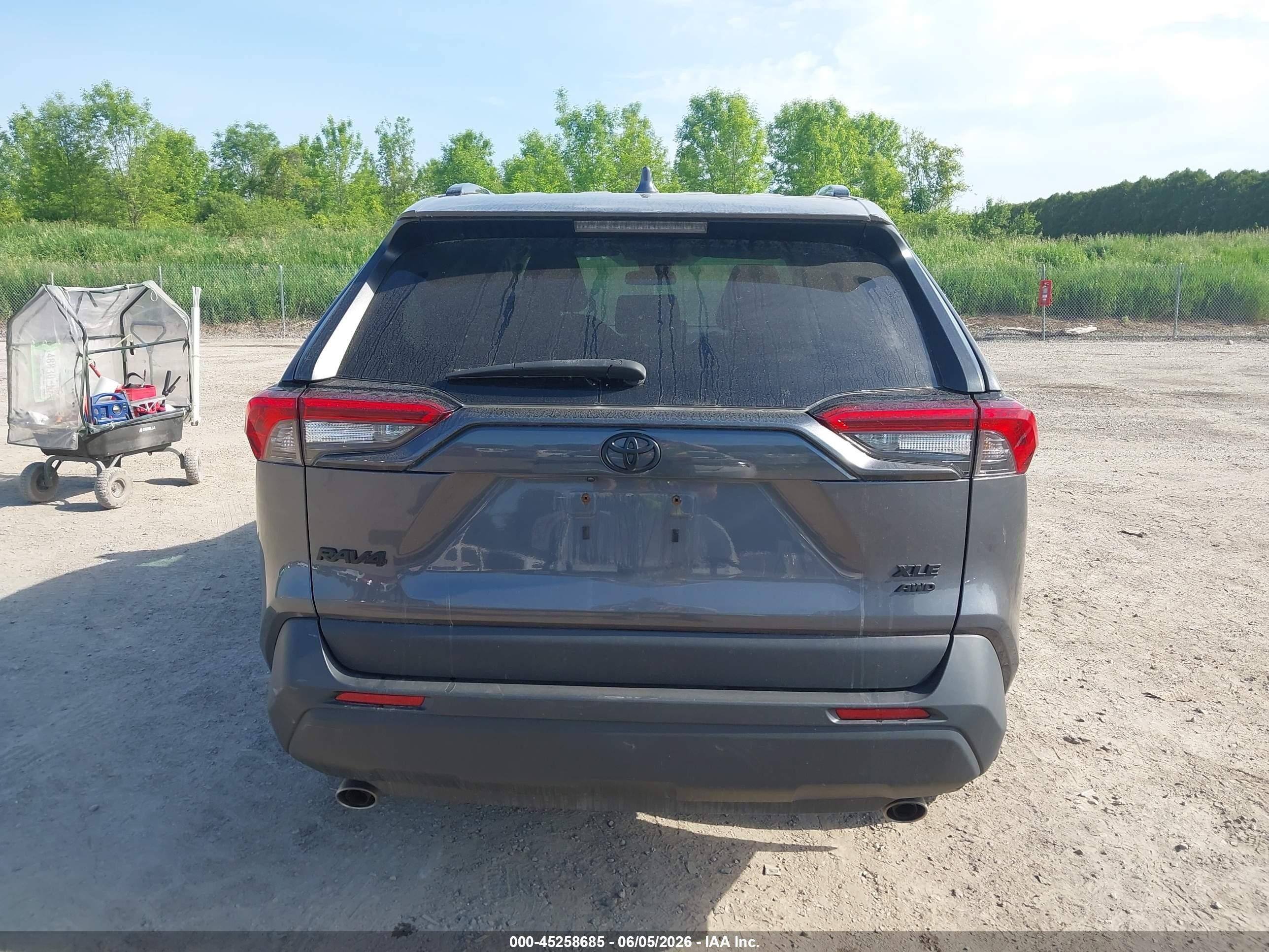 2022 Toyota Rav4 Xle Gray vin: 2T3P1RFVXNC284017