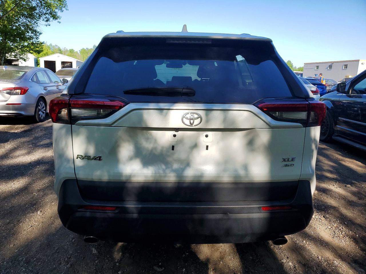 2024 Toyota Rav4 Xle White vin: 2T3R1RFV2RW456750