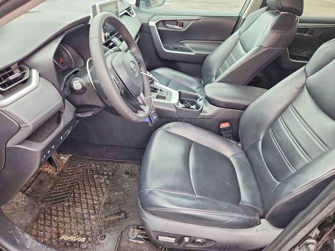 2021 Toyota Rav4 Xle 4p Ti Black vin: 2T3R1RFV8MC145849