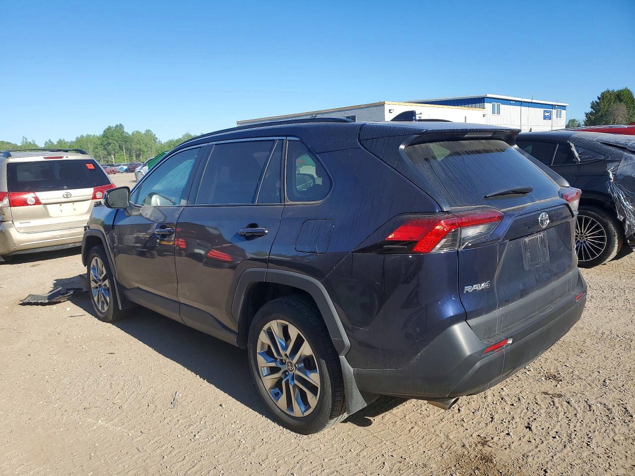 2021 Toyota Rav4 Xle Синий vin: 2T3R1RFV9MW207970