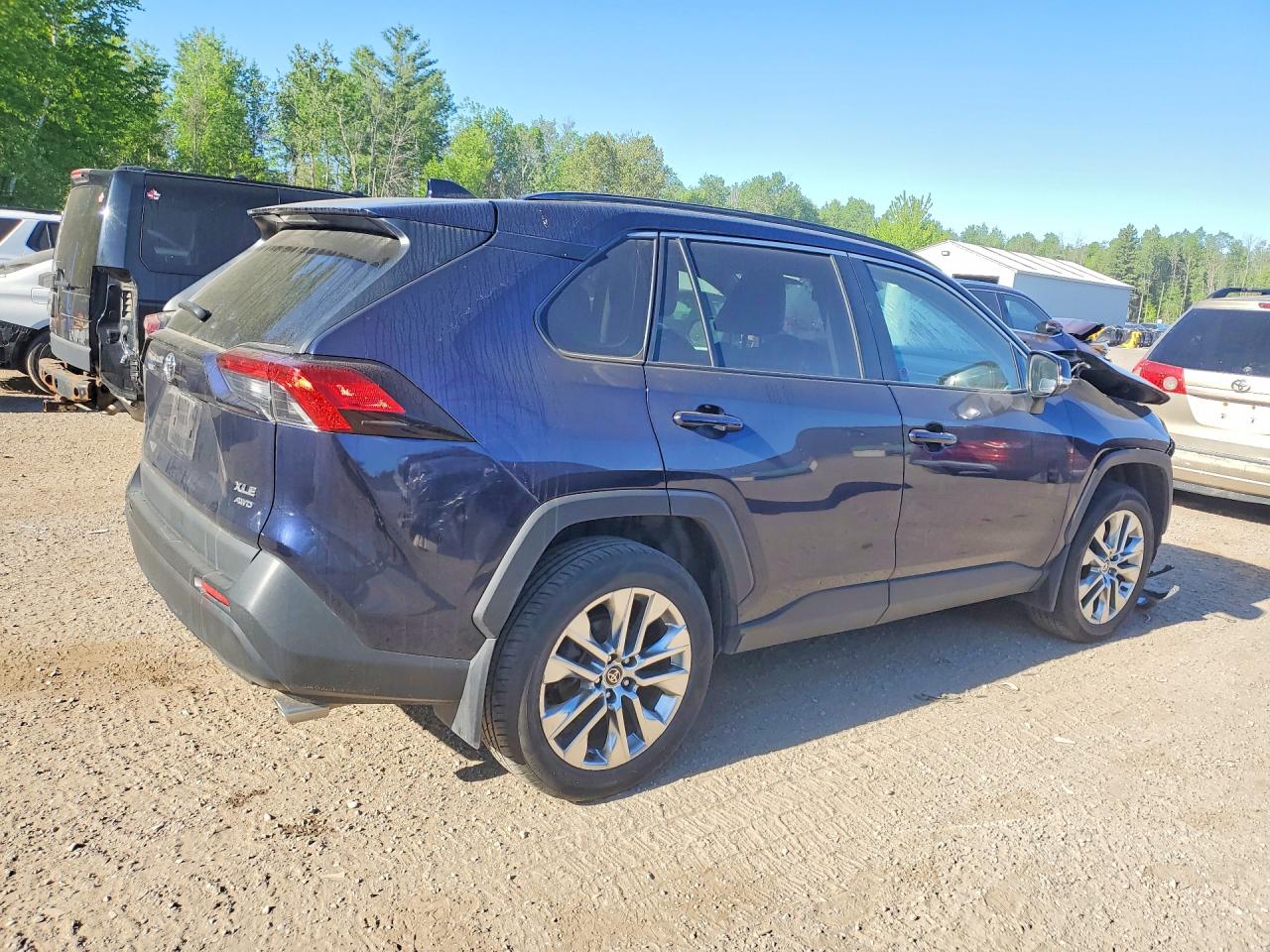 2021 Toyota Rav4 Xle Синий vin: 2T3R1RFV9MW207970