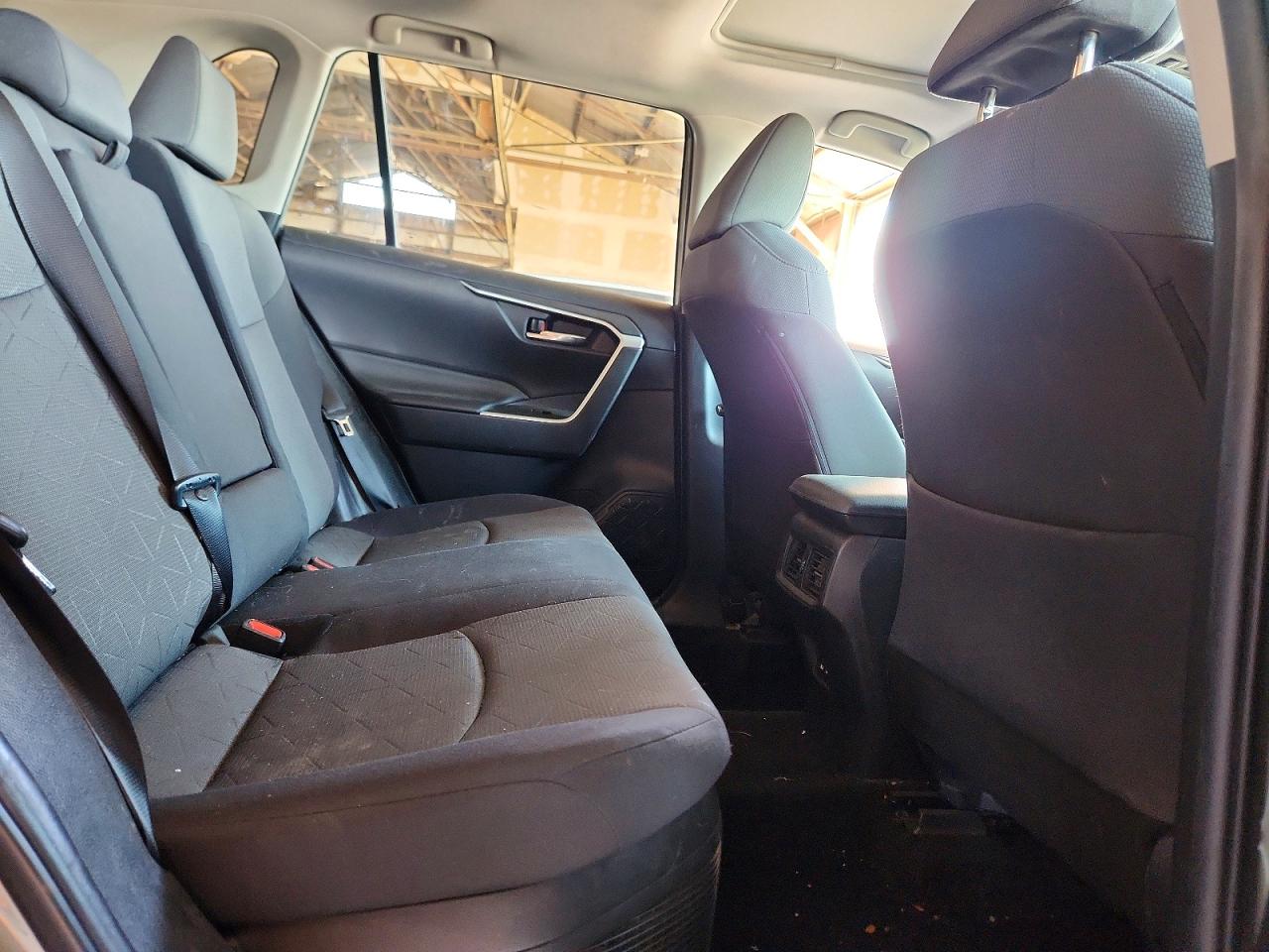 2021 Toyota Rav4 Hybrid Xle Gray vin: 2T3R6RFVXMW005706
