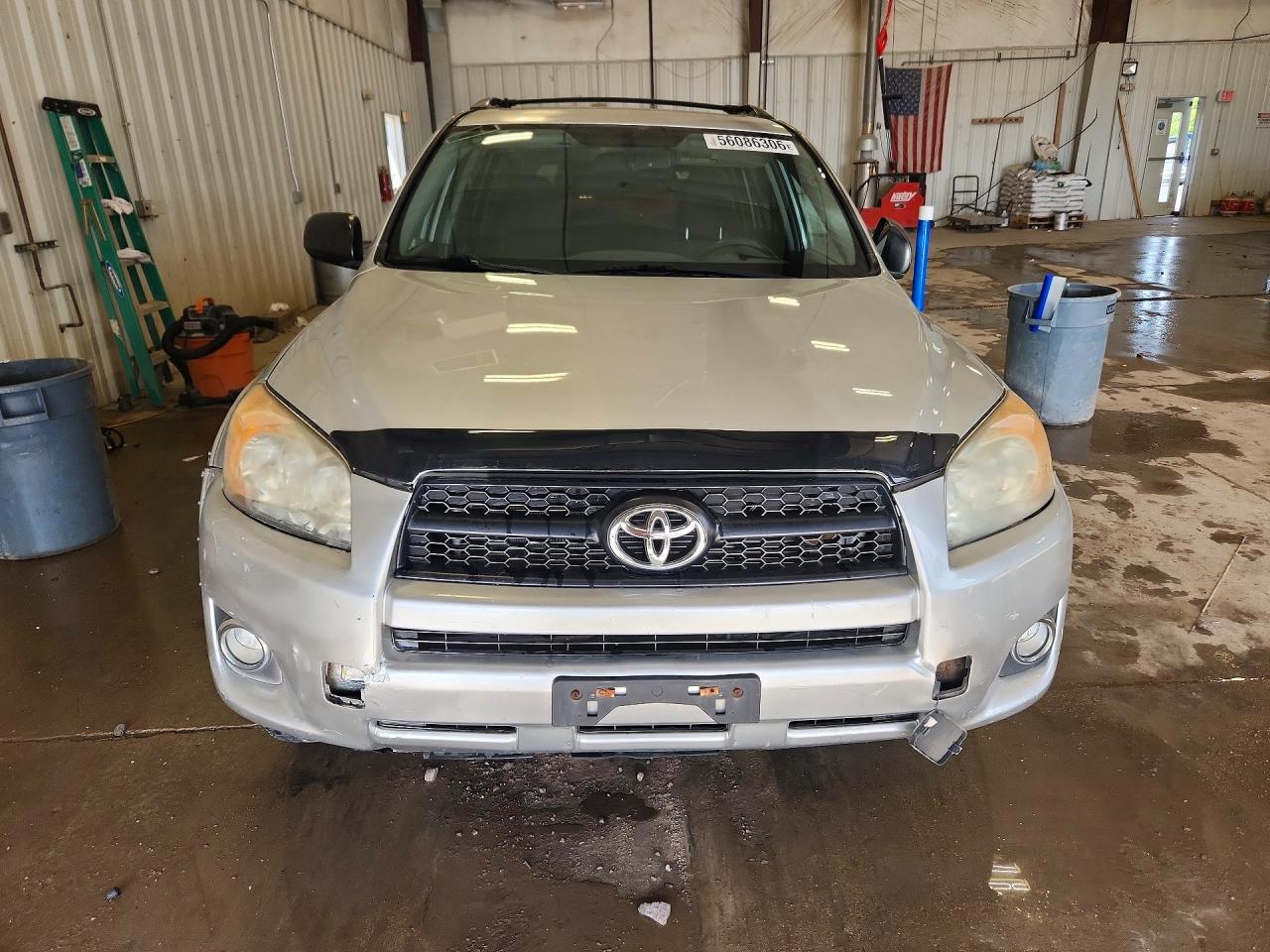 2010 Toyota Rav4 Sport Silver vin: 2T3RF4DV3AW076540
