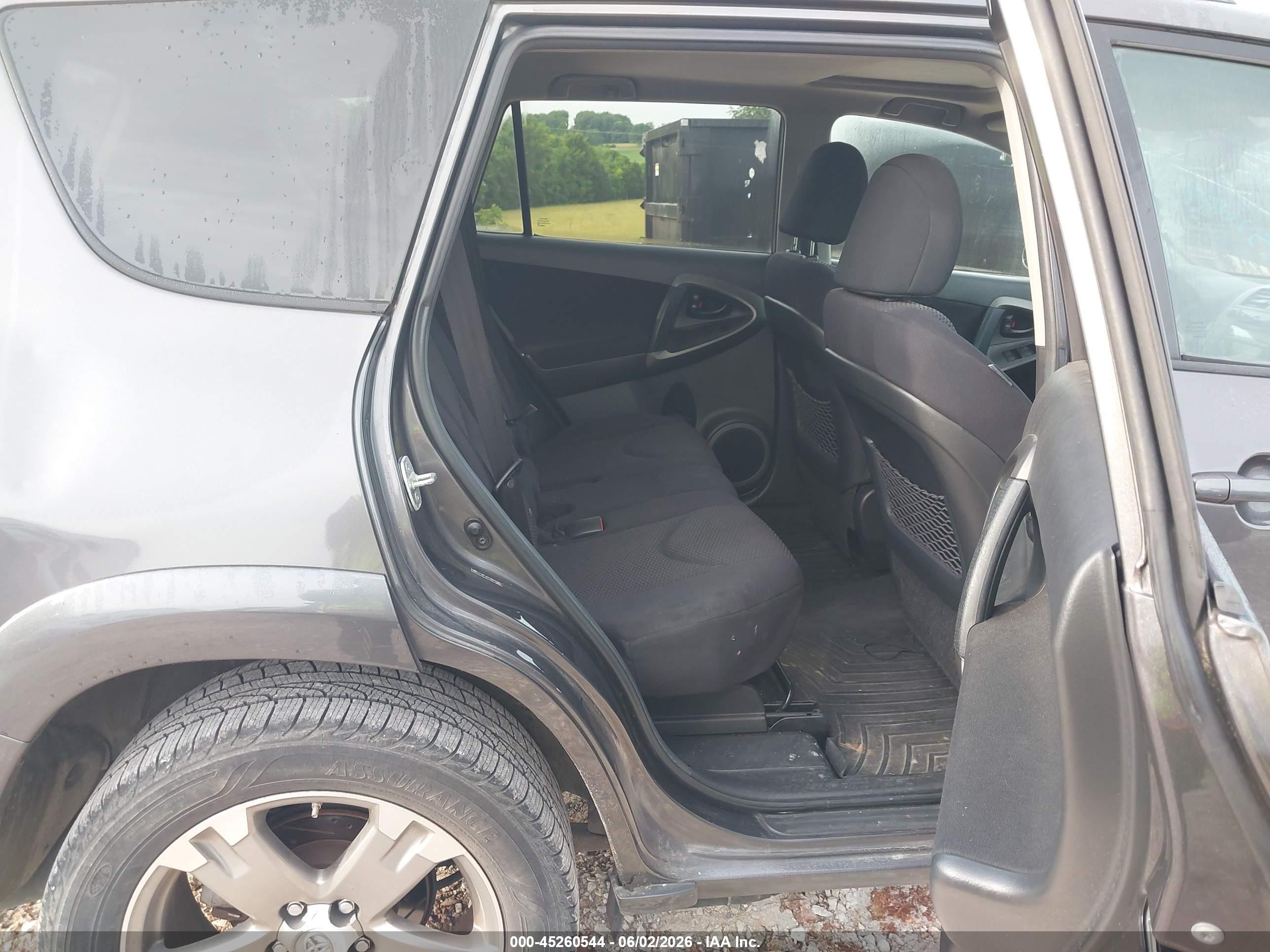 2011 Toyota Rav4 Sport Gray vin: 2T3RF4DV3BW160861