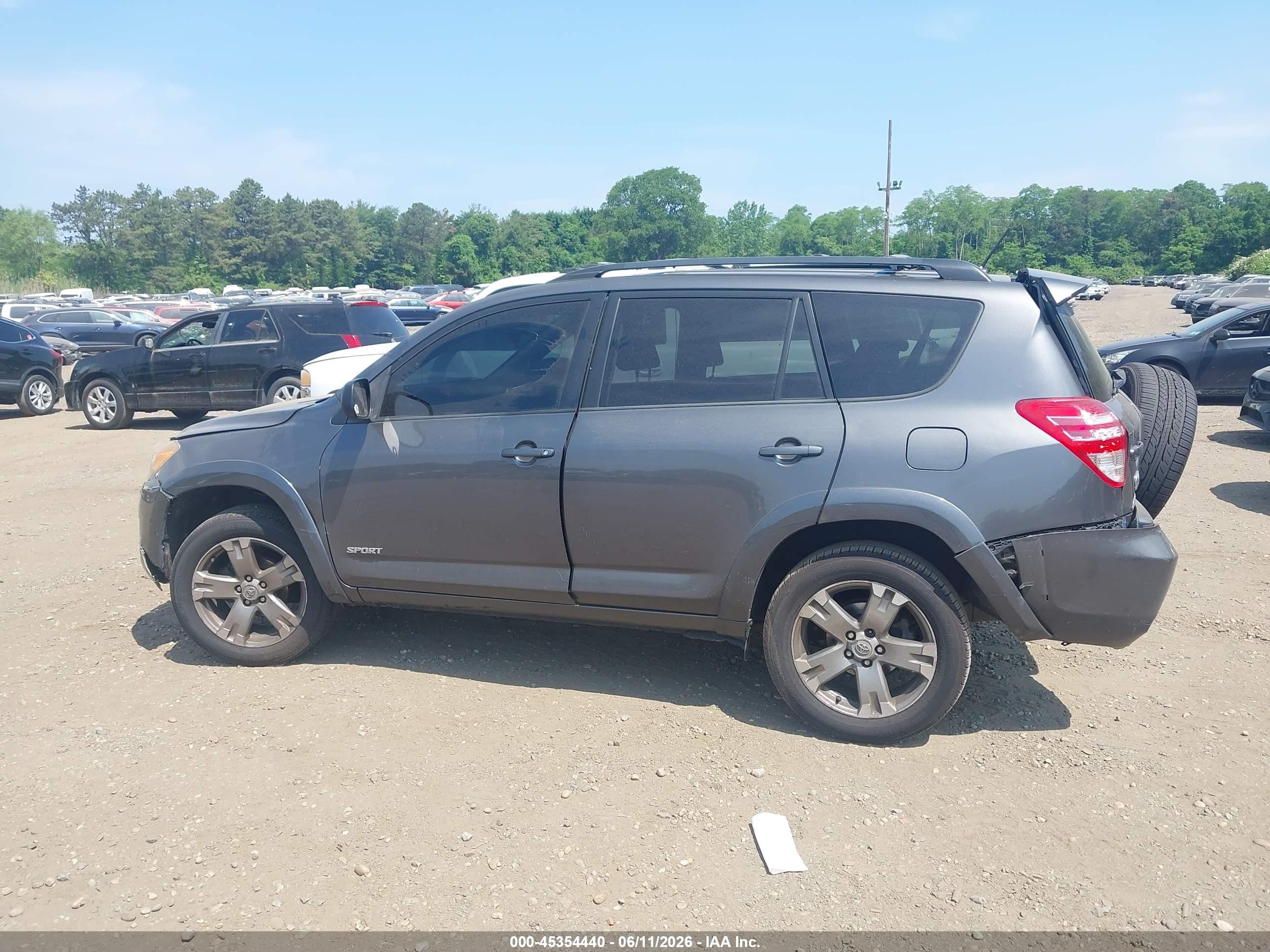 2011 Toyota Rav4 Sport Gray vin: 2T3RF4DV6BW158943