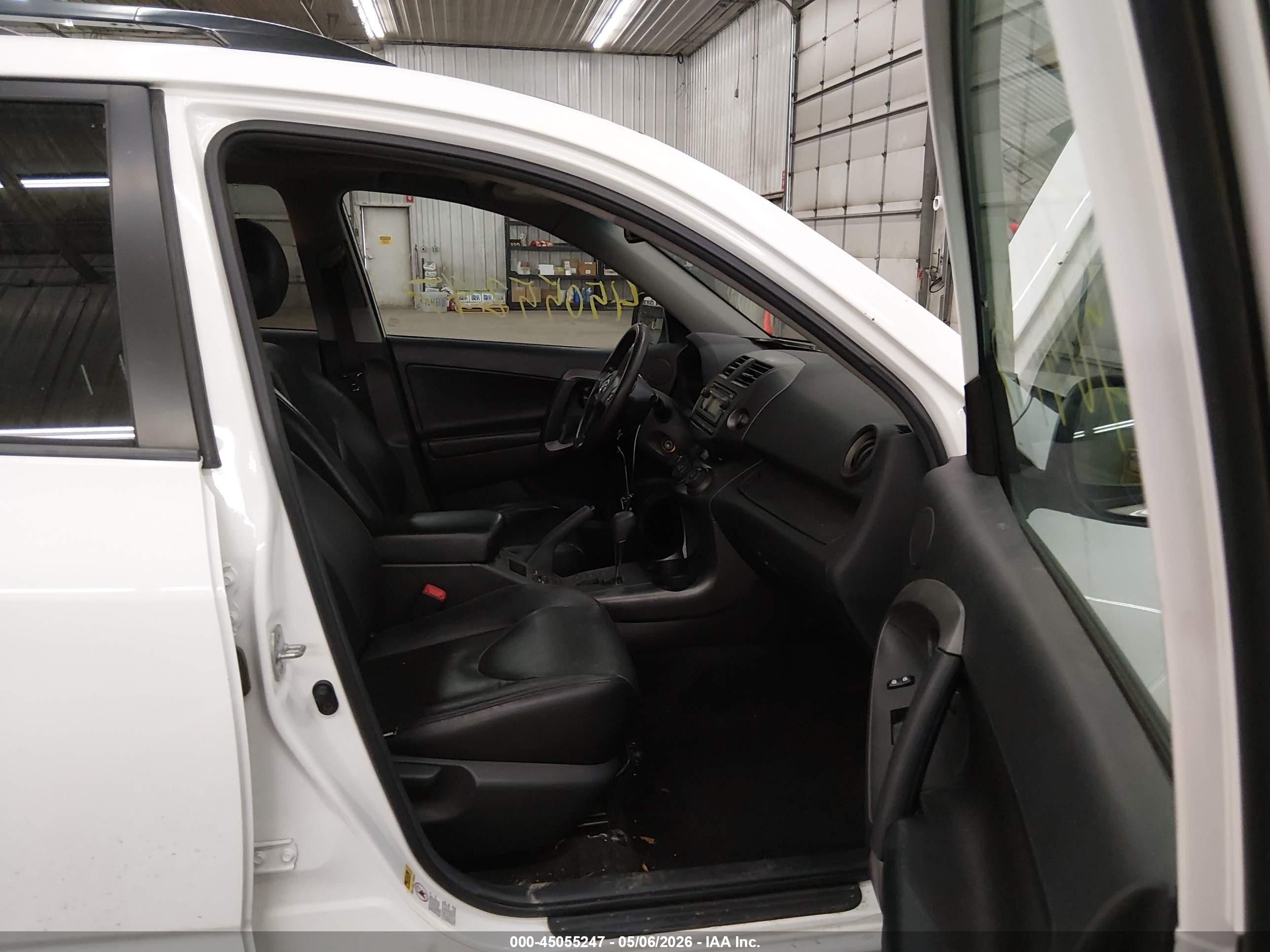 2012 Toyota Rav4 Sport White vin: 2T3RF4DV6CW224540