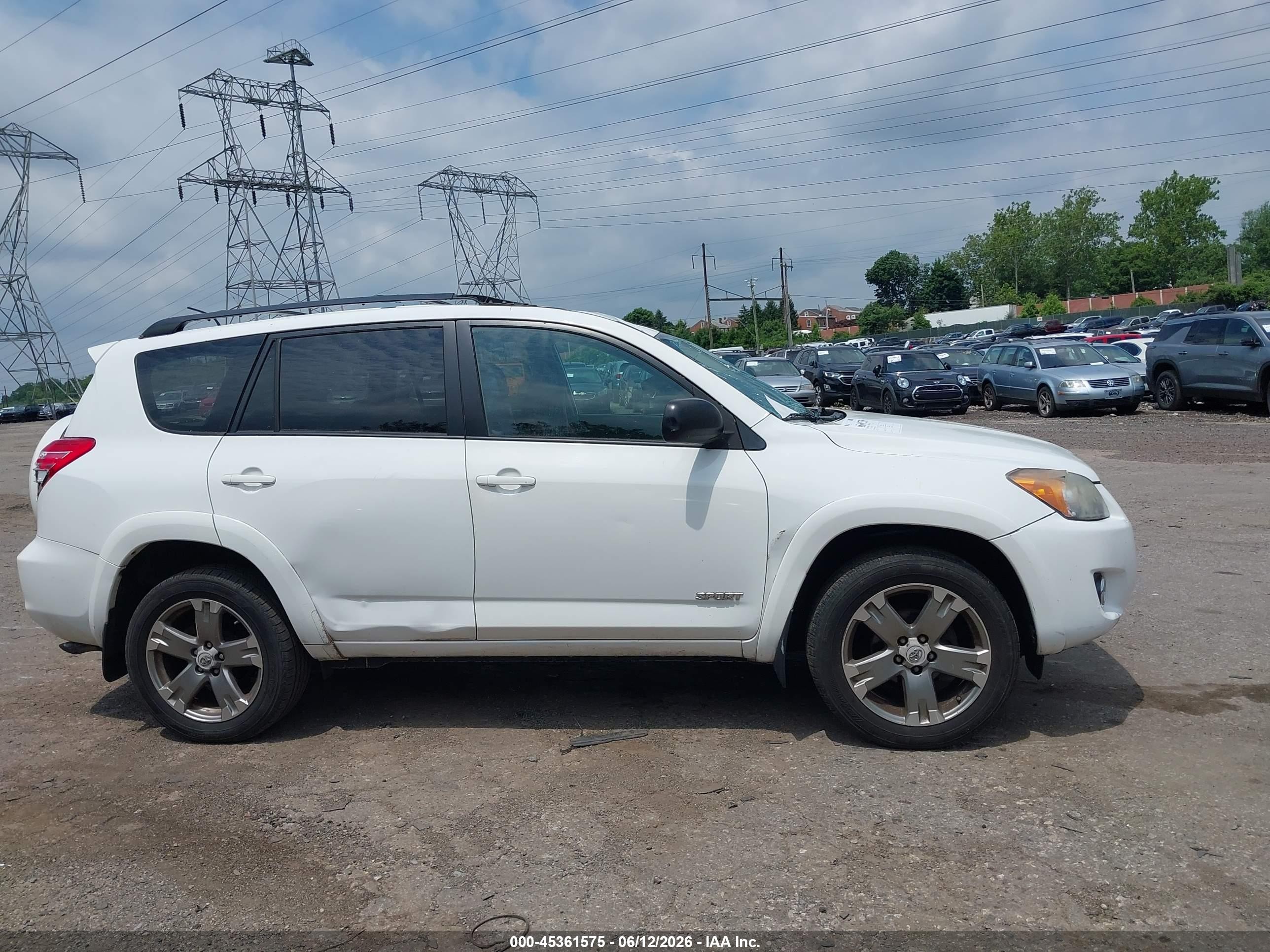 2011 Toyota Rav4 Sport White vin: 2T3RF4DV7BW093634