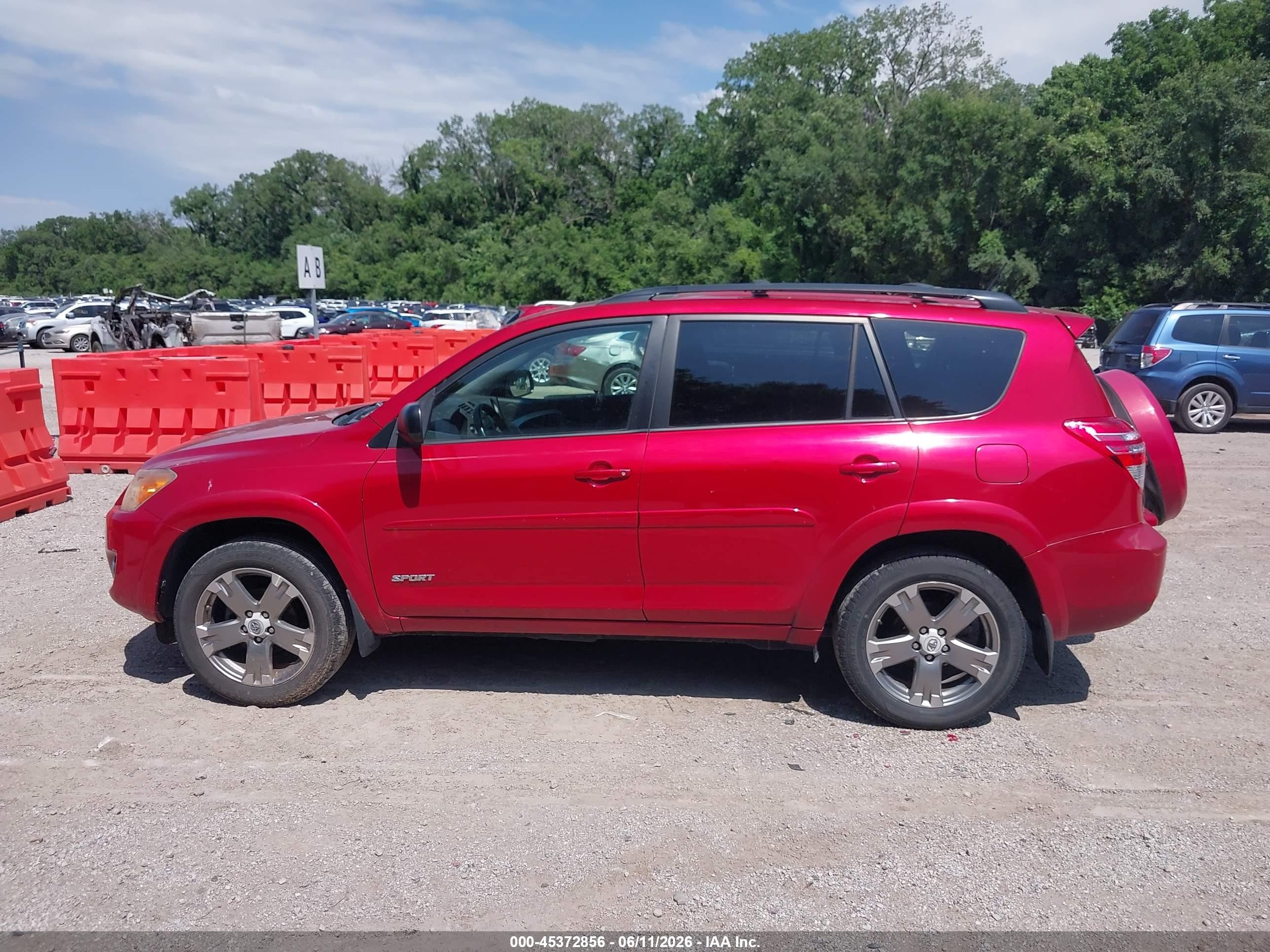 2010 Toyota Rav4 Sport Красный vin: 2T3RF4DVXAW074221