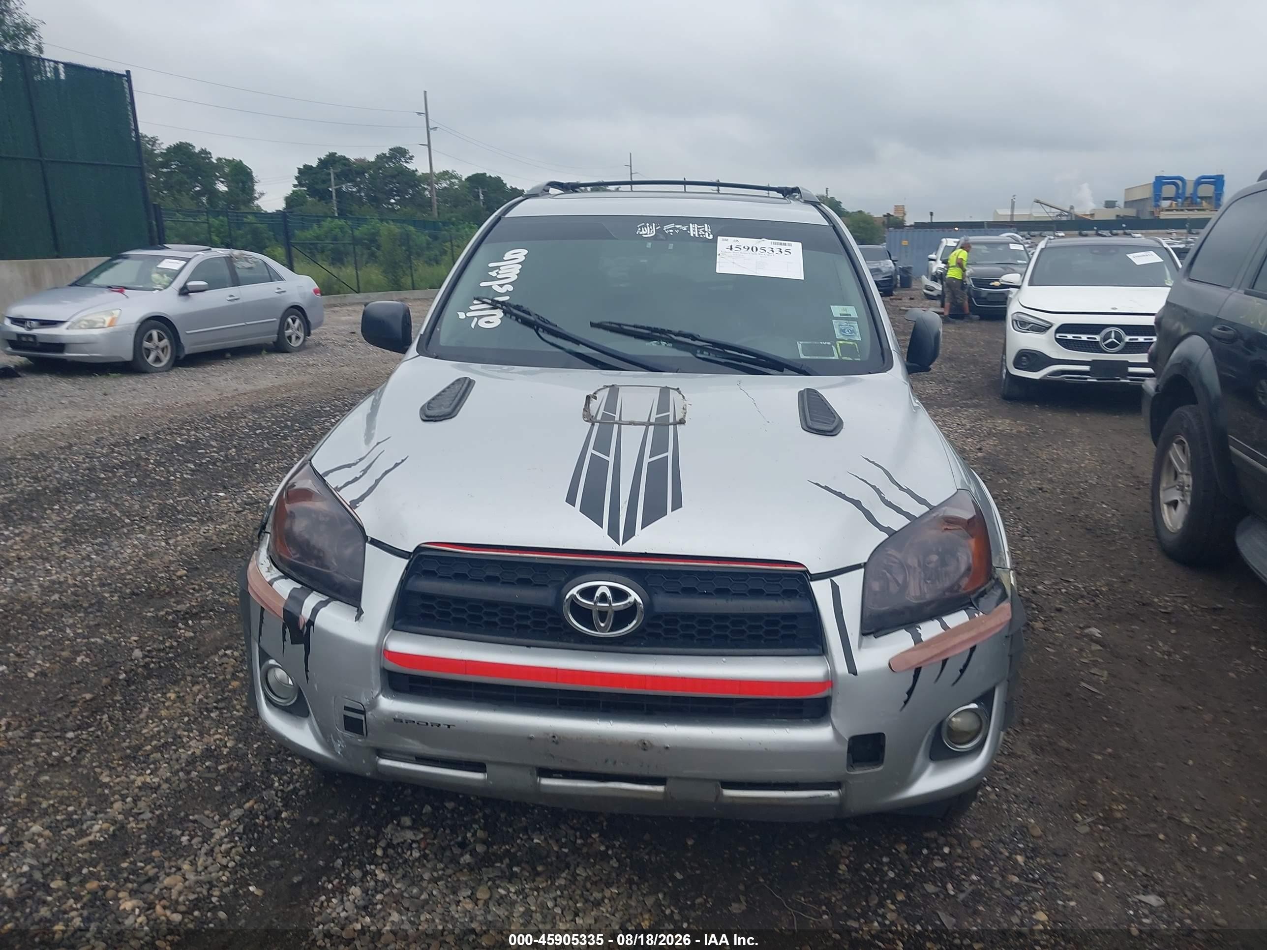 2010 Toyota Rav4 Sport Silver vin: 2T3RF4DVXAW081184