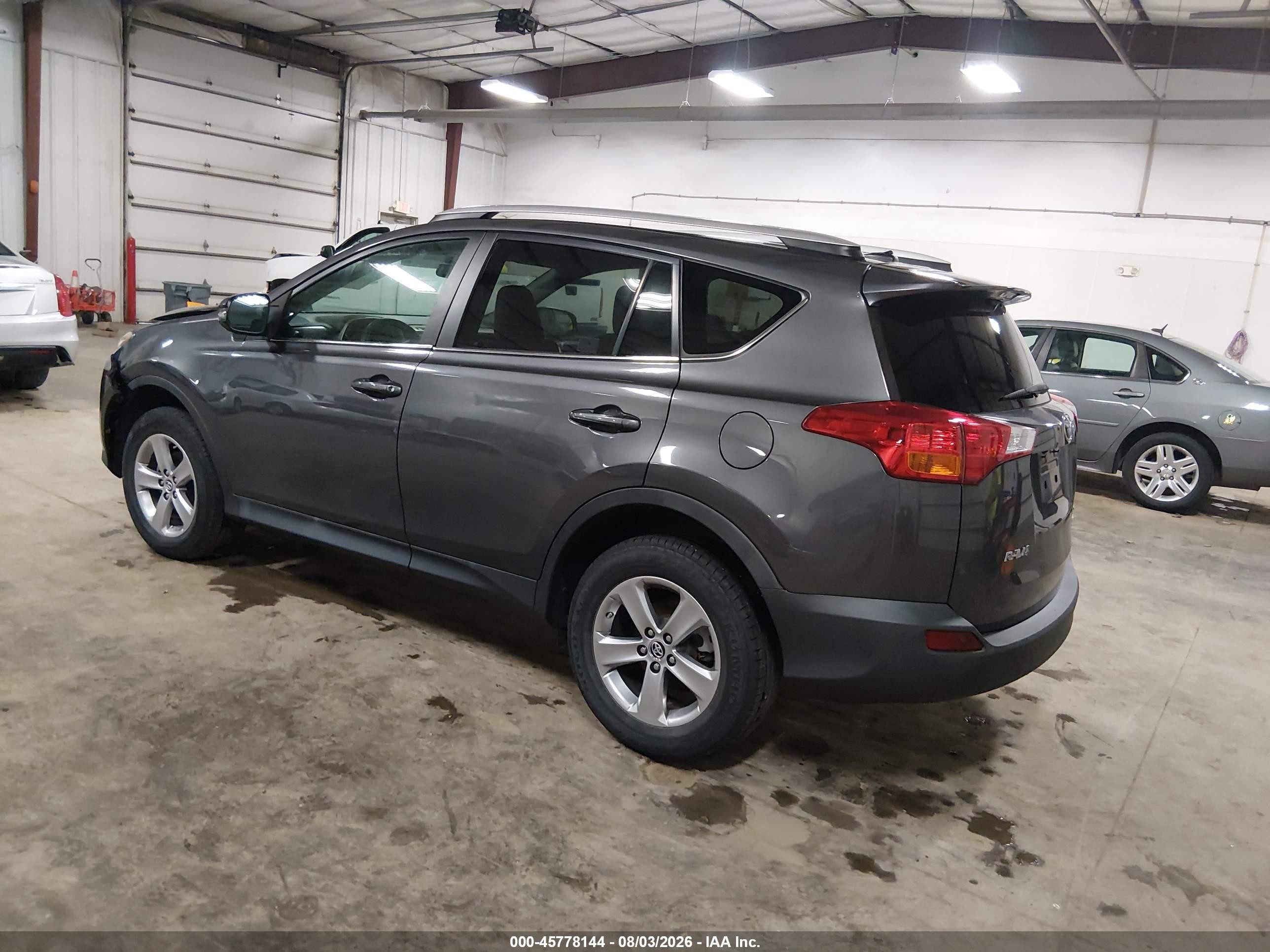 2015 Toyota Rav4 Xle Gray vin: 2T3RFREV9FW370494