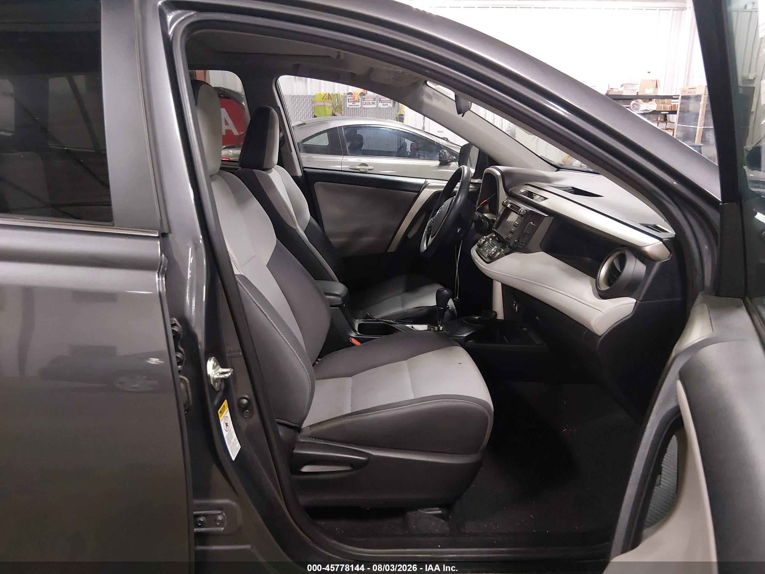 2015 Toyota Rav4 Xle Gray vin: 2T3RFREV9FW370494