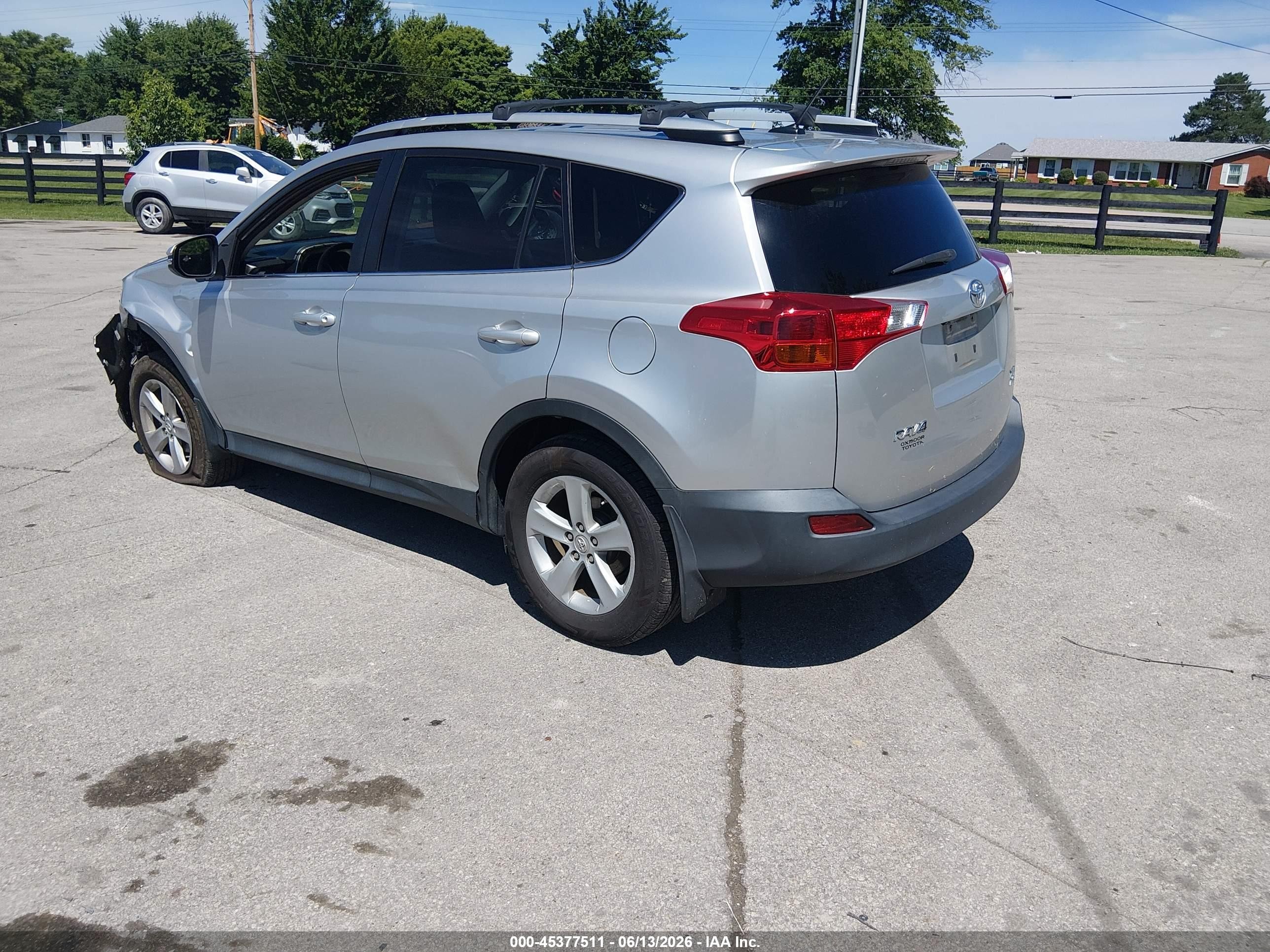 2013 Toyota Rav4 Xle Серый vin: 2T3RFREV0DW042393