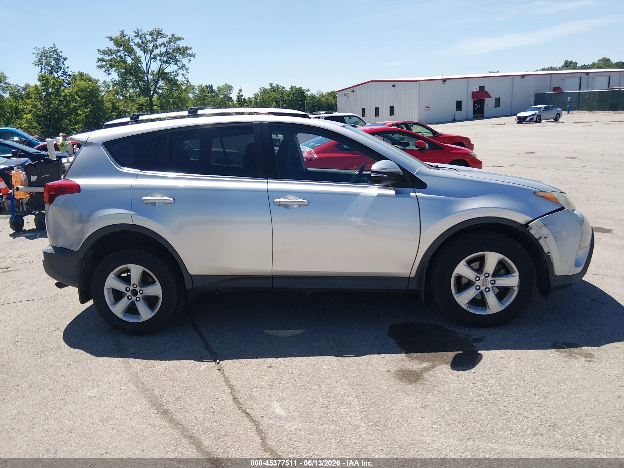 2013 Toyota Rav4 Xle Серый vin: 2T3RFREV0DW042393