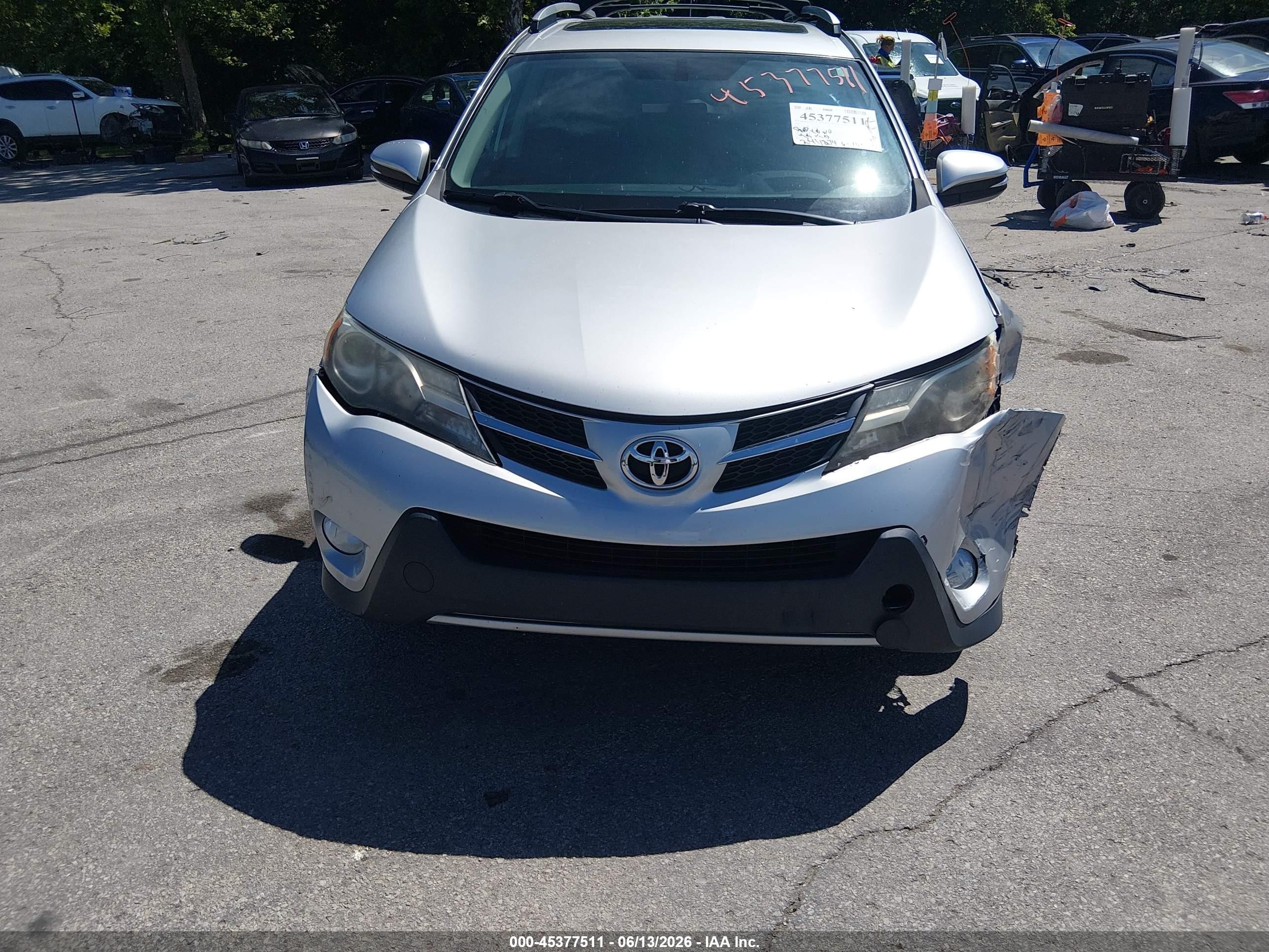 2013 Toyota Rav4 Xle Серый vin: 2T3RFREV0DW042393