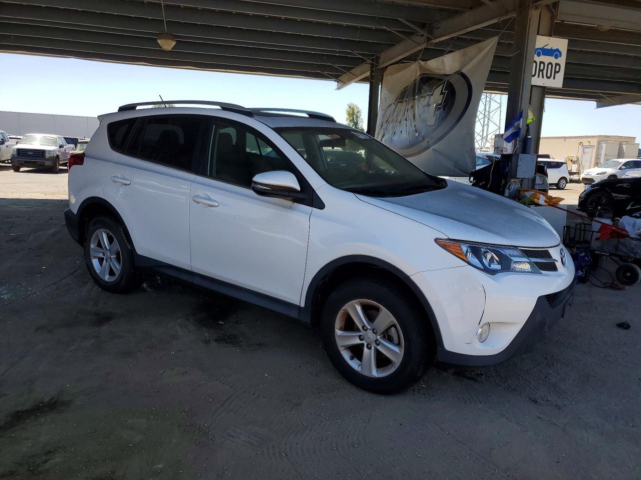 2013 Toyota Rav4 Xle White vin: 2T3RFREV0DW100342