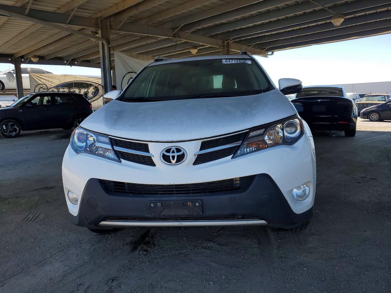 2013 Toyota Rav4 Xle White vin: 2T3RFREV0DW100342