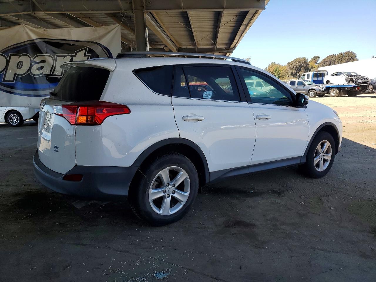2013 Toyota Rav4 Xle White vin: 2T3RFREV0DW100342