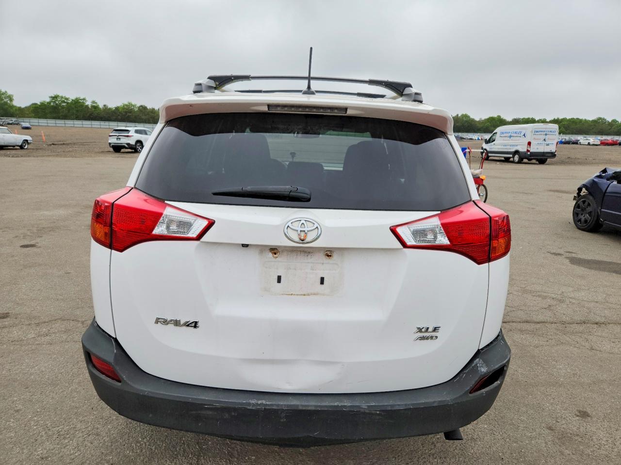 2013 Toyota Rav4 Xle White vin: 2T3RFREV0DW101555