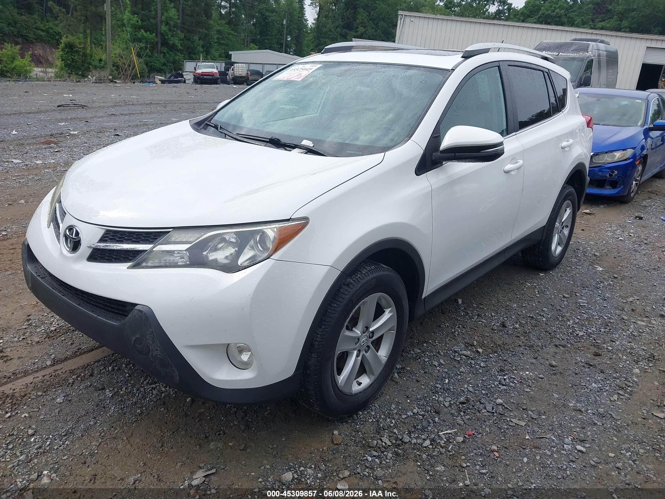 2013 Toyota Rav4 Xle White vin: 2T3RFREV0DW104178