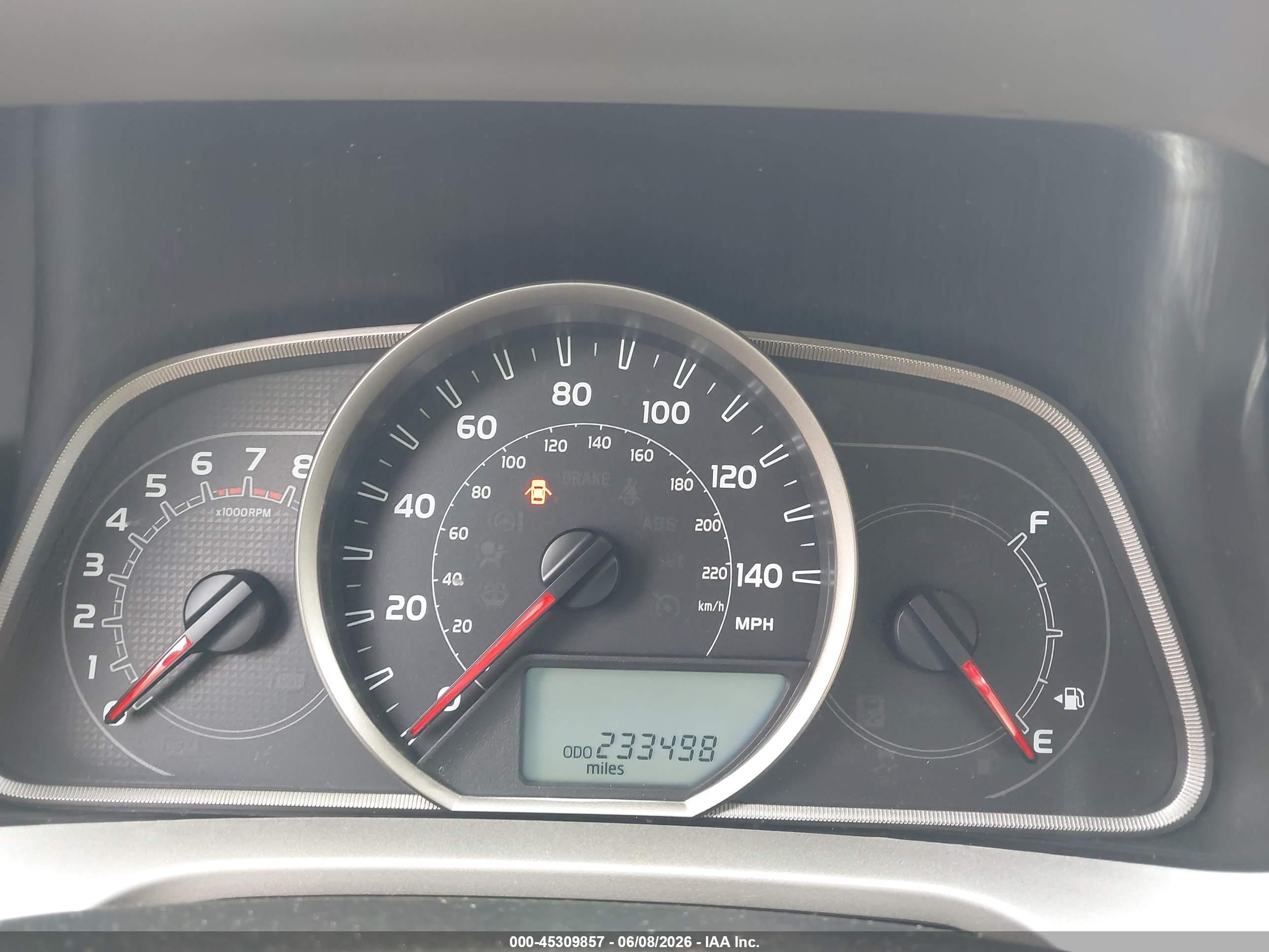 2013 Toyota Rav4 Xle White vin: 2T3RFREV0DW104178